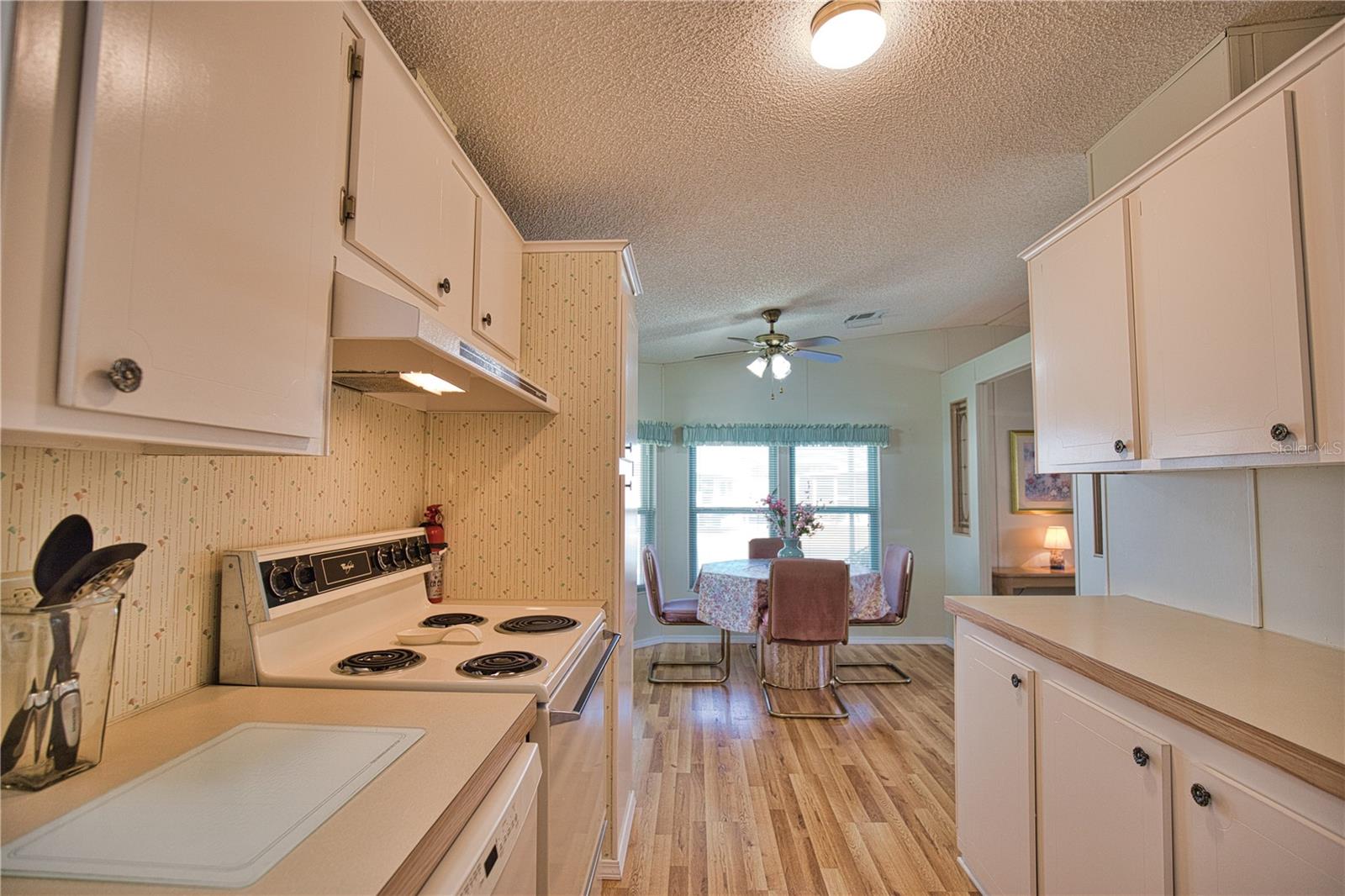 LA CASA MHP CO-OP - Residential