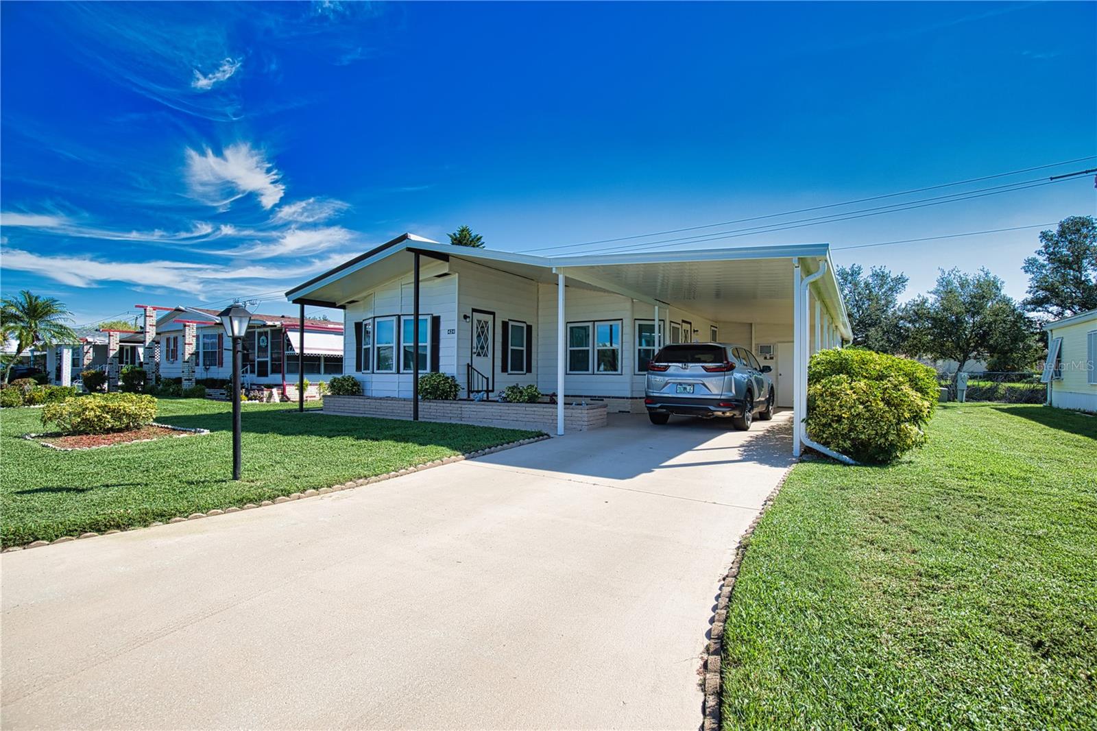 LA CASA MHP CO-OP - Residential