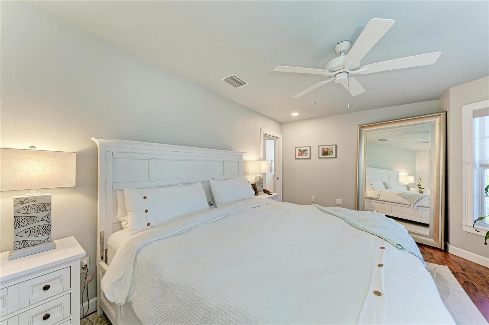 LAGUNA YACHT VILLAGE - Residential