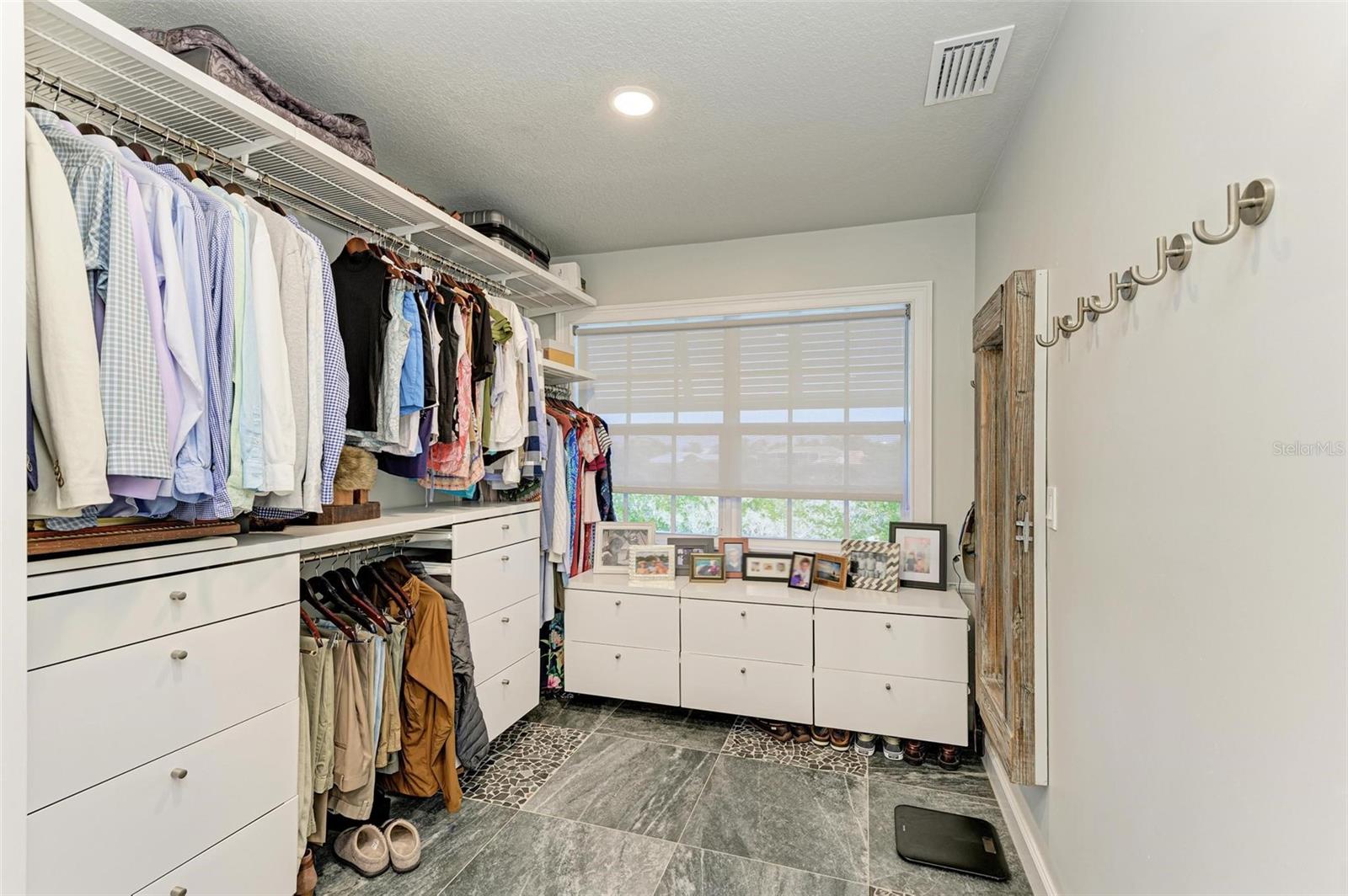 LAGUNA YACHT VILLAGE - Residential