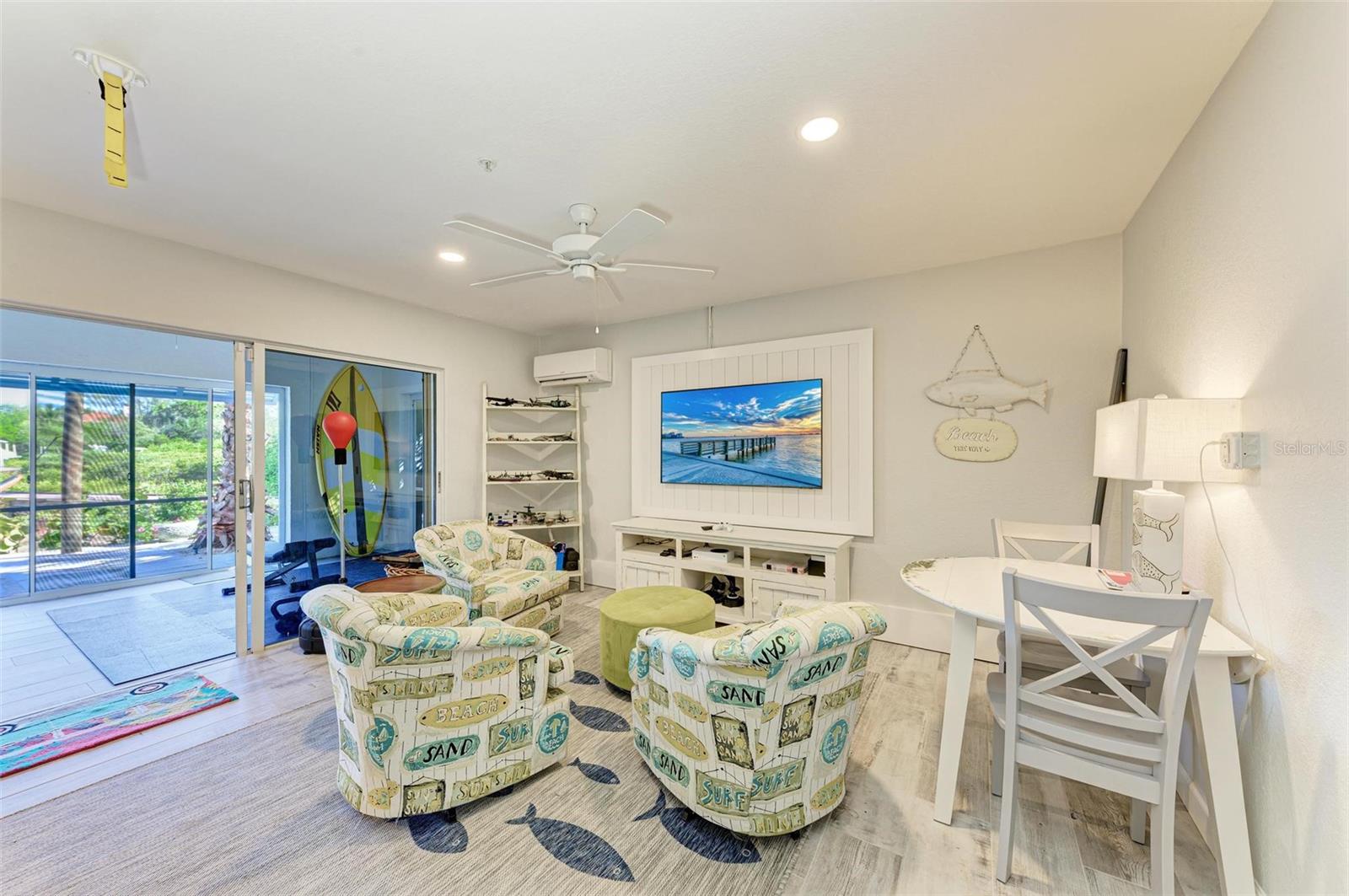 LAGUNA YACHT VILLAGE - Residential