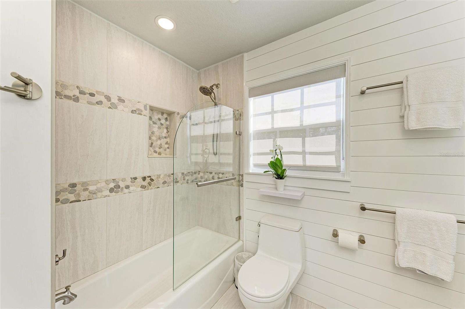 LAGUNA YACHT VILLAGE - Residential