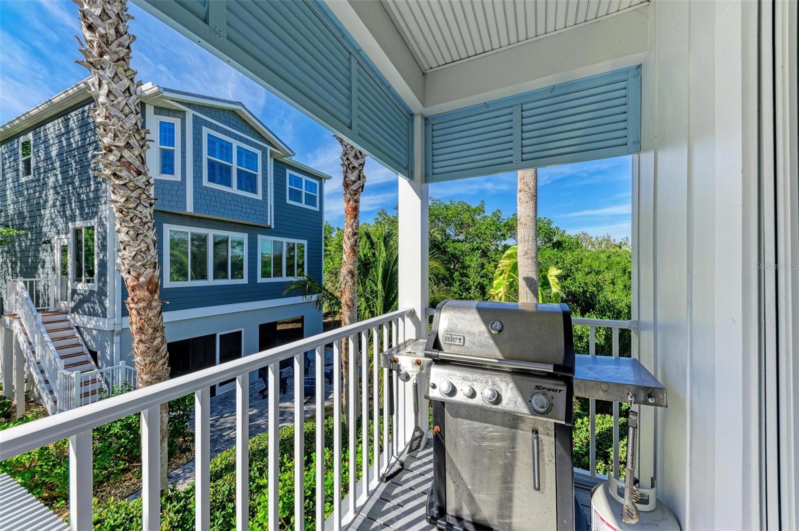 LAGUNA YACHT VILLAGE - Residential