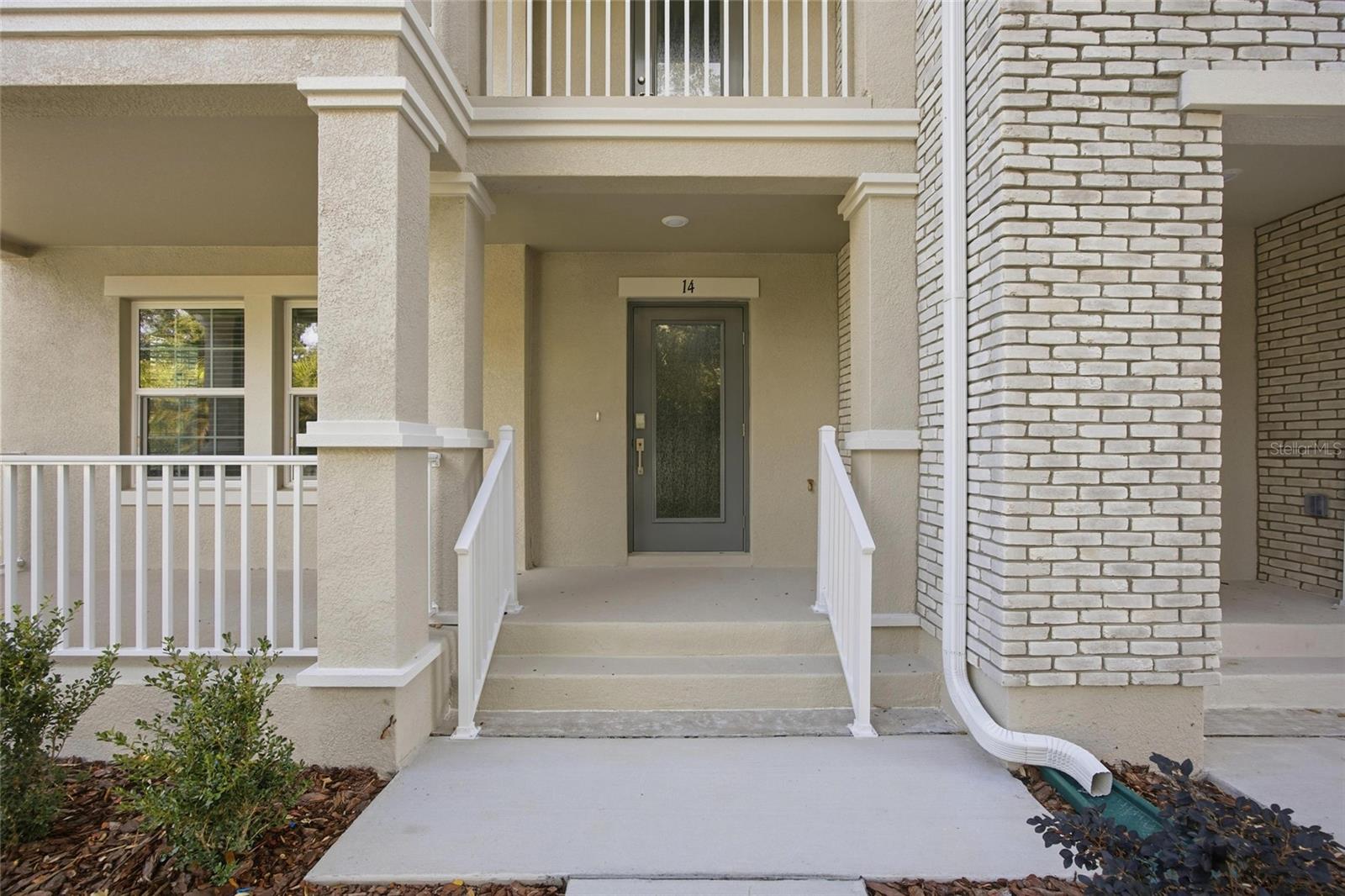 TOWNES AT MANHATTAN CROSSING - Residential Lease