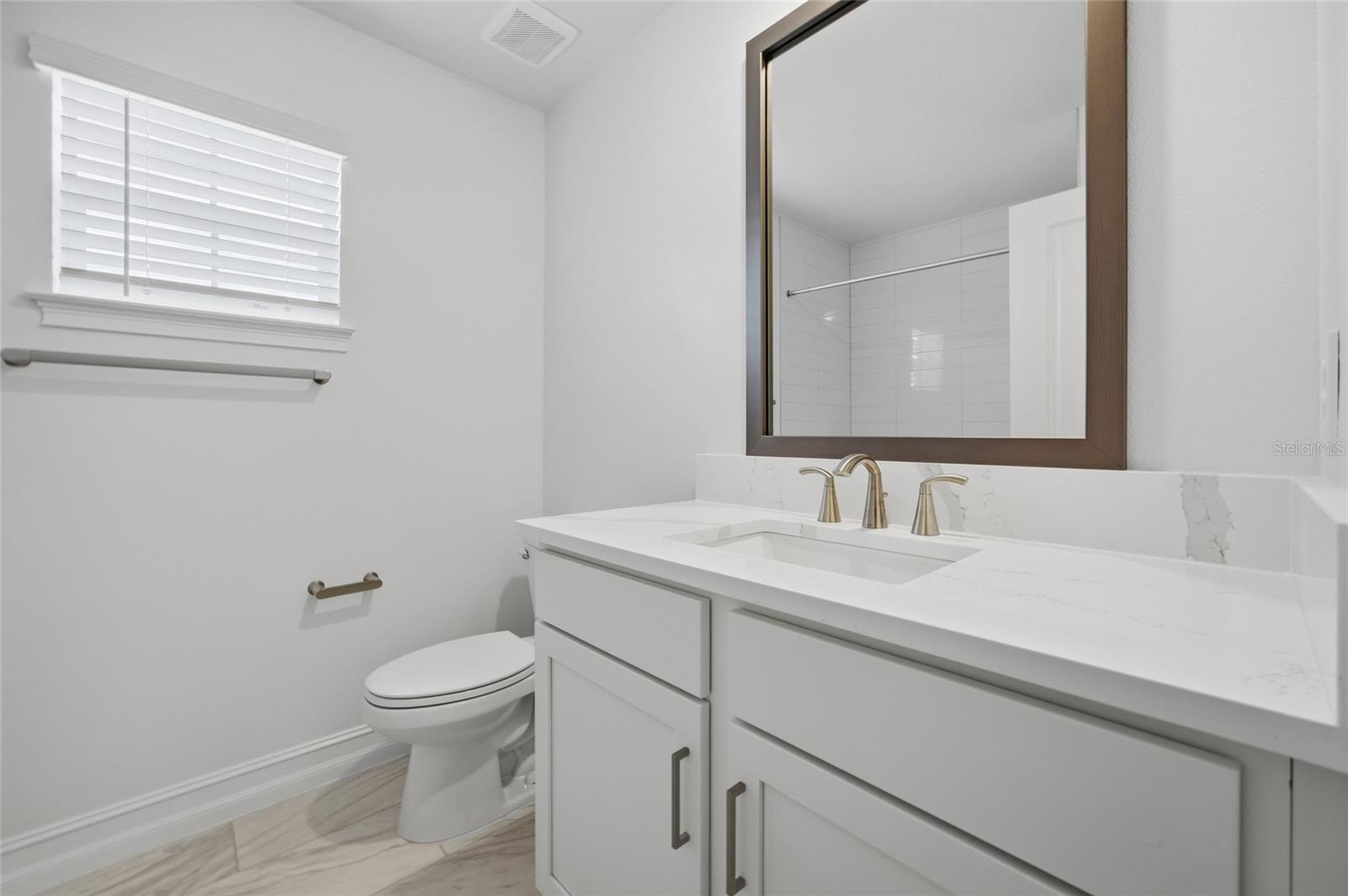 TOWNES AT MANHATTAN CROSSING - Residential Lease