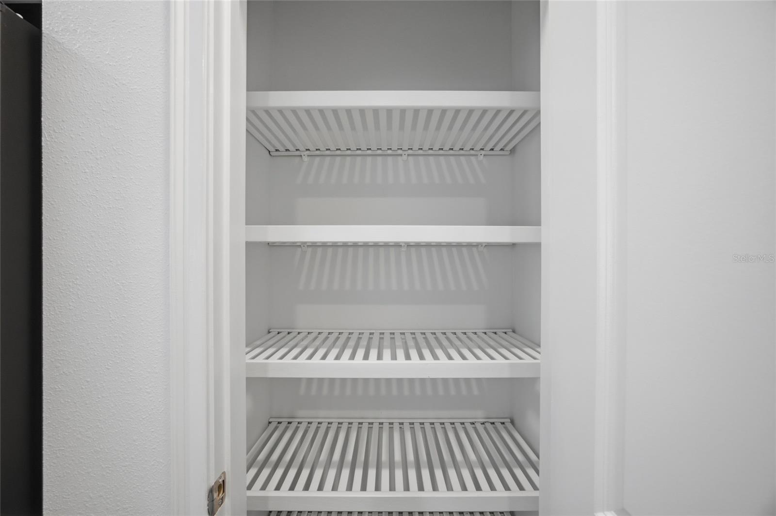 TOWNES AT MANHATTAN CROSSING - Residential Lease