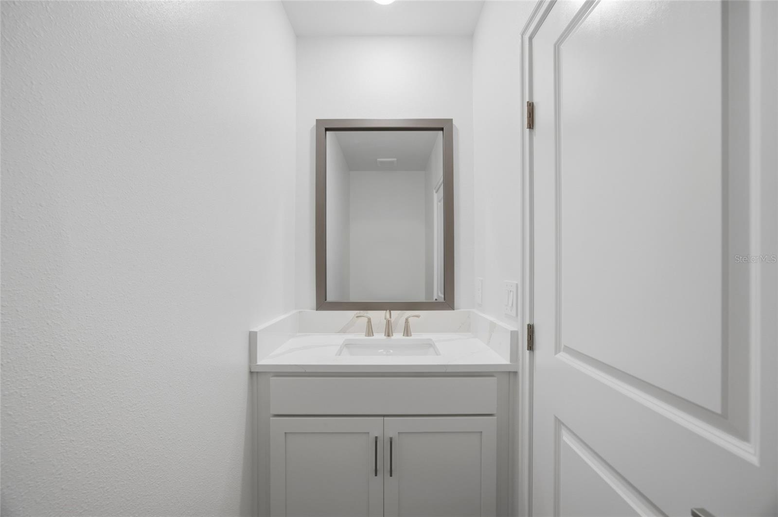 TOWNES AT MANHATTAN CROSSING - Residential Lease