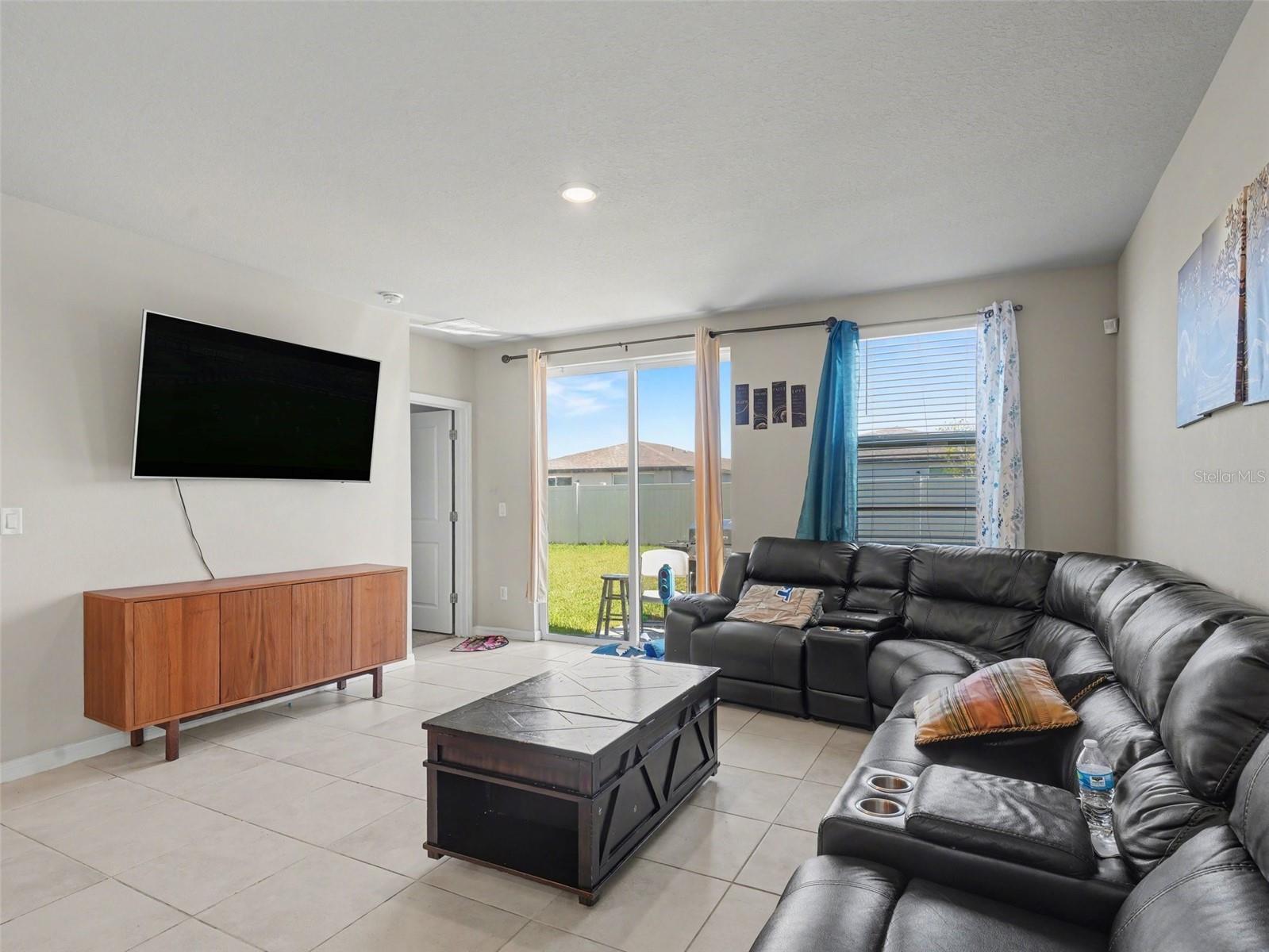 SALT MEADOWS - Residential