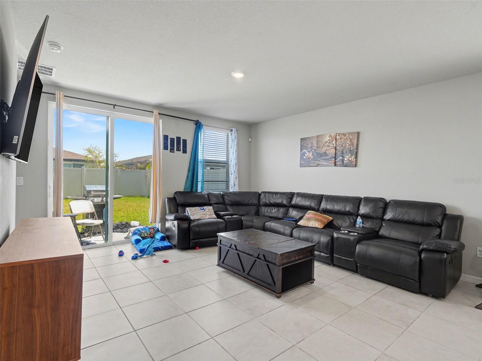 SALT MEADOWS - Residential