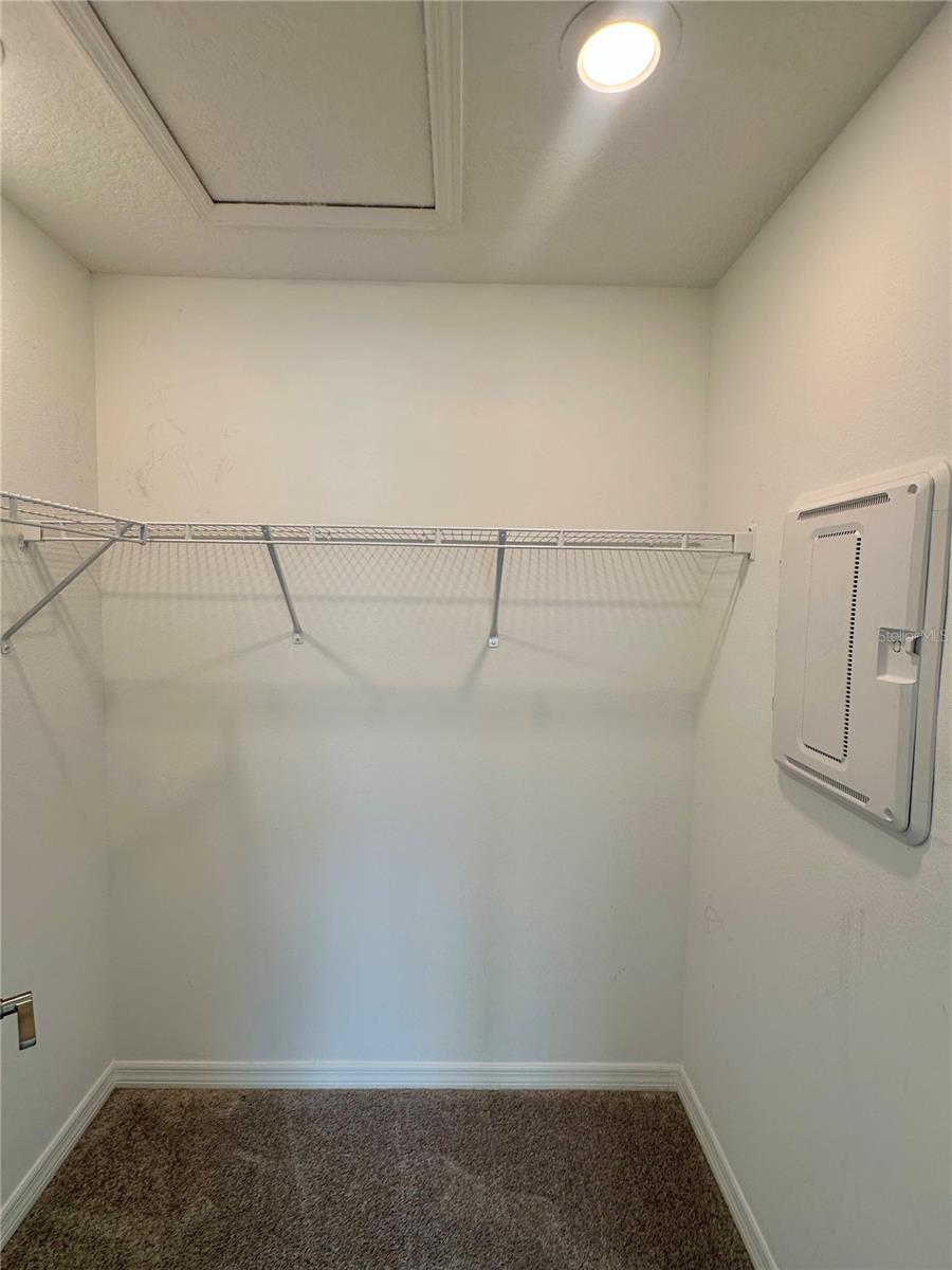 RIVERFRONT ESTATES SOUTH - Residential