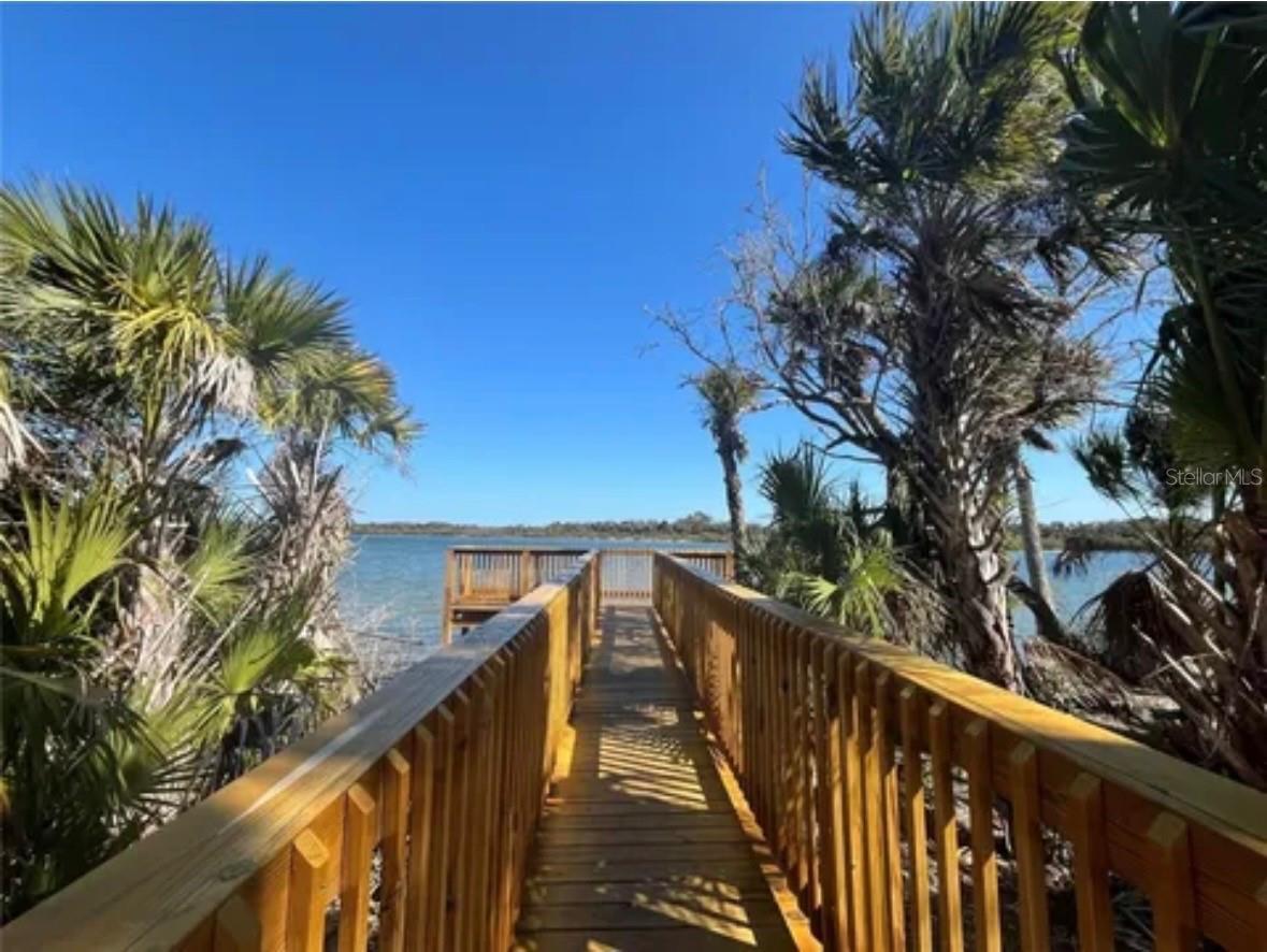 RIVERFRONT ESTATES SOUTH - Residential