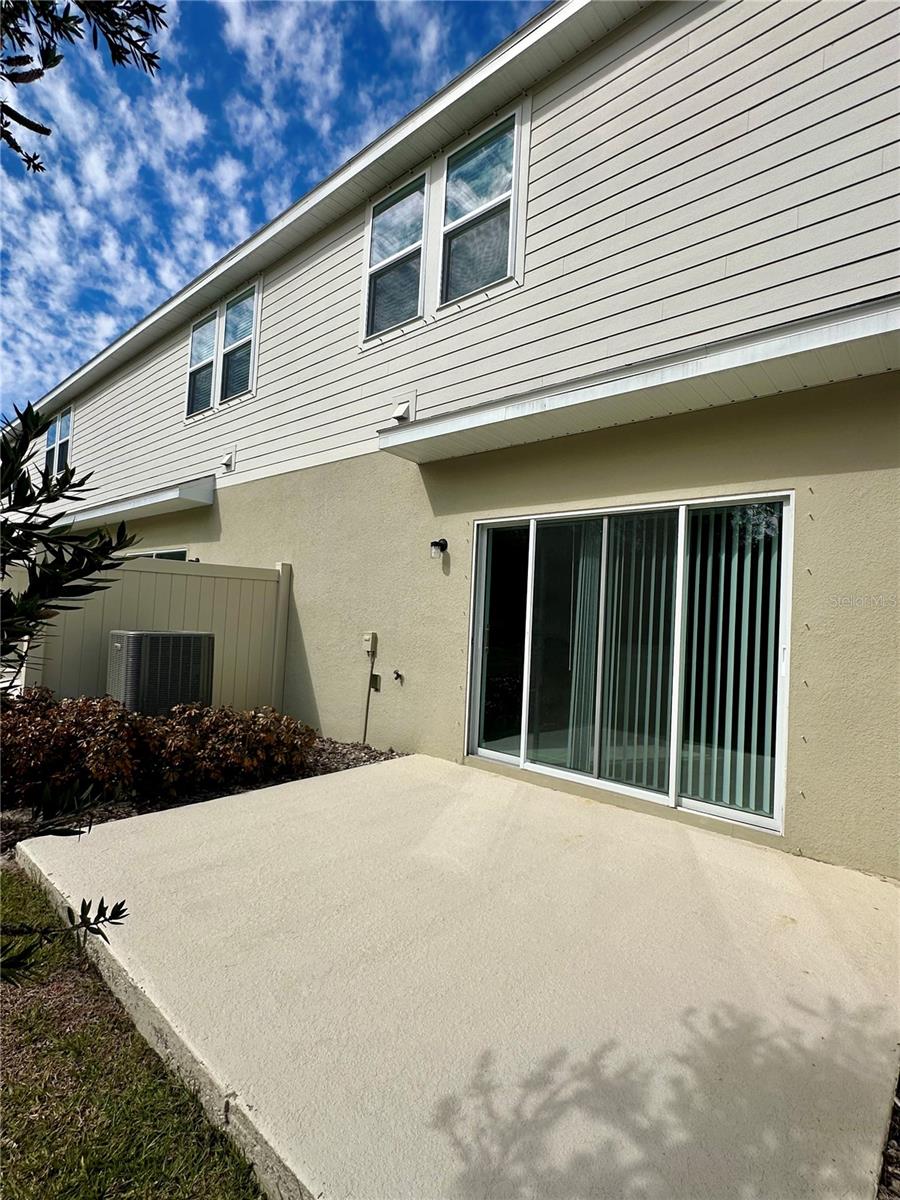 RIVERFRONT ESTATES SOUTH - Residential