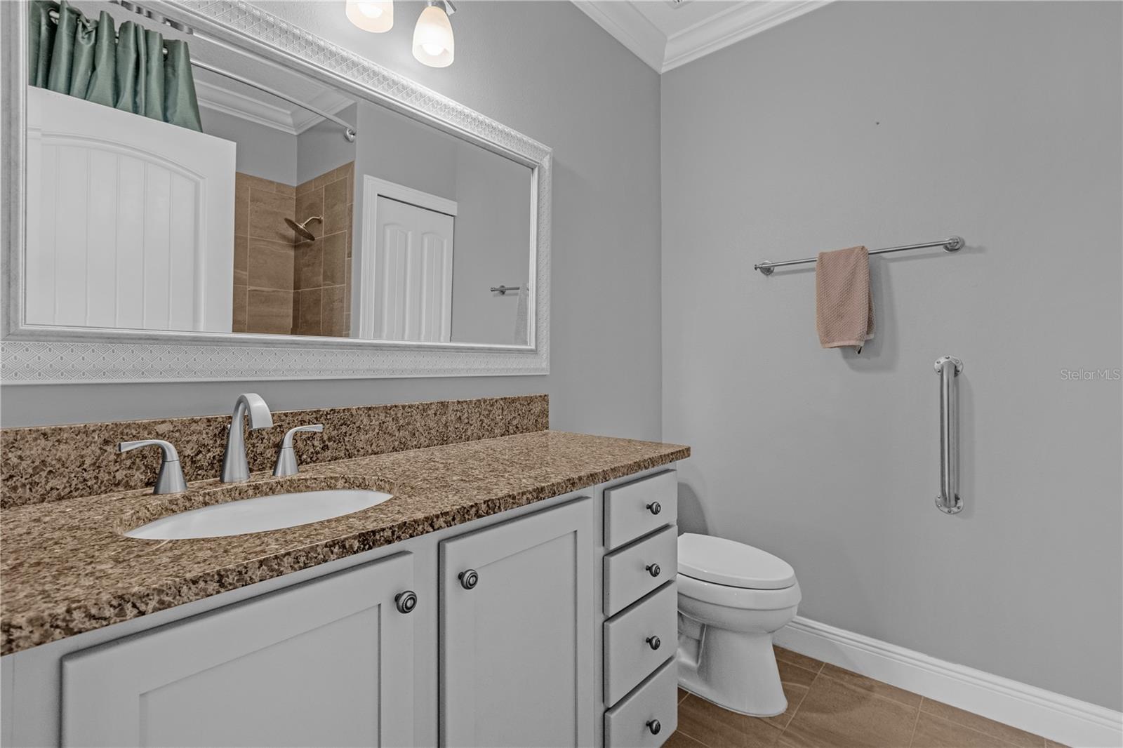 SOUTH SYLVAN LAKE SHORES - Residential