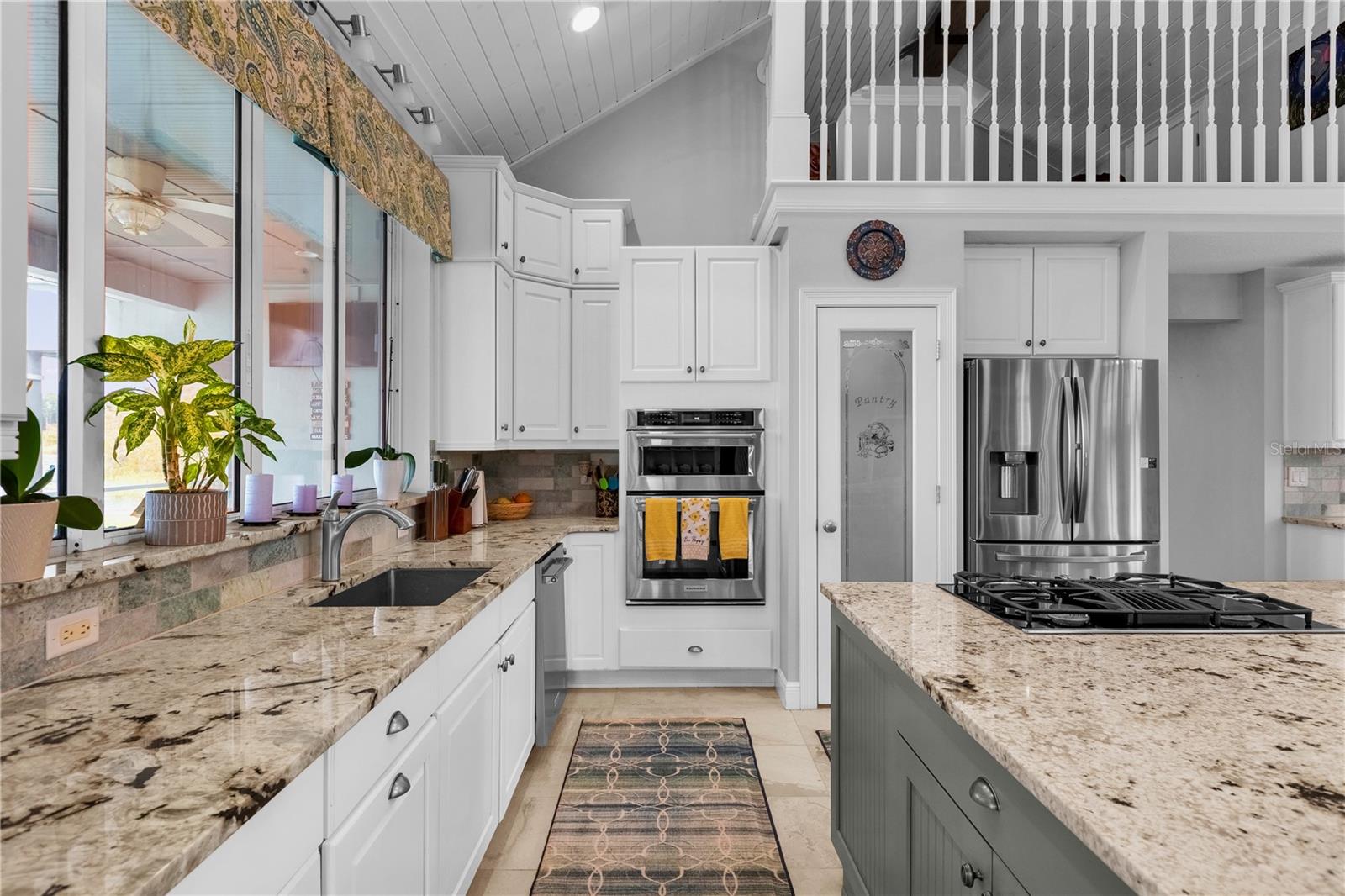 SOUTH SYLVAN LAKE SHORES - Residential
