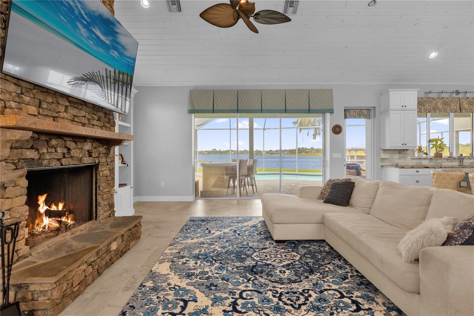 SOUTH SYLVAN LAKE SHORES - Residential