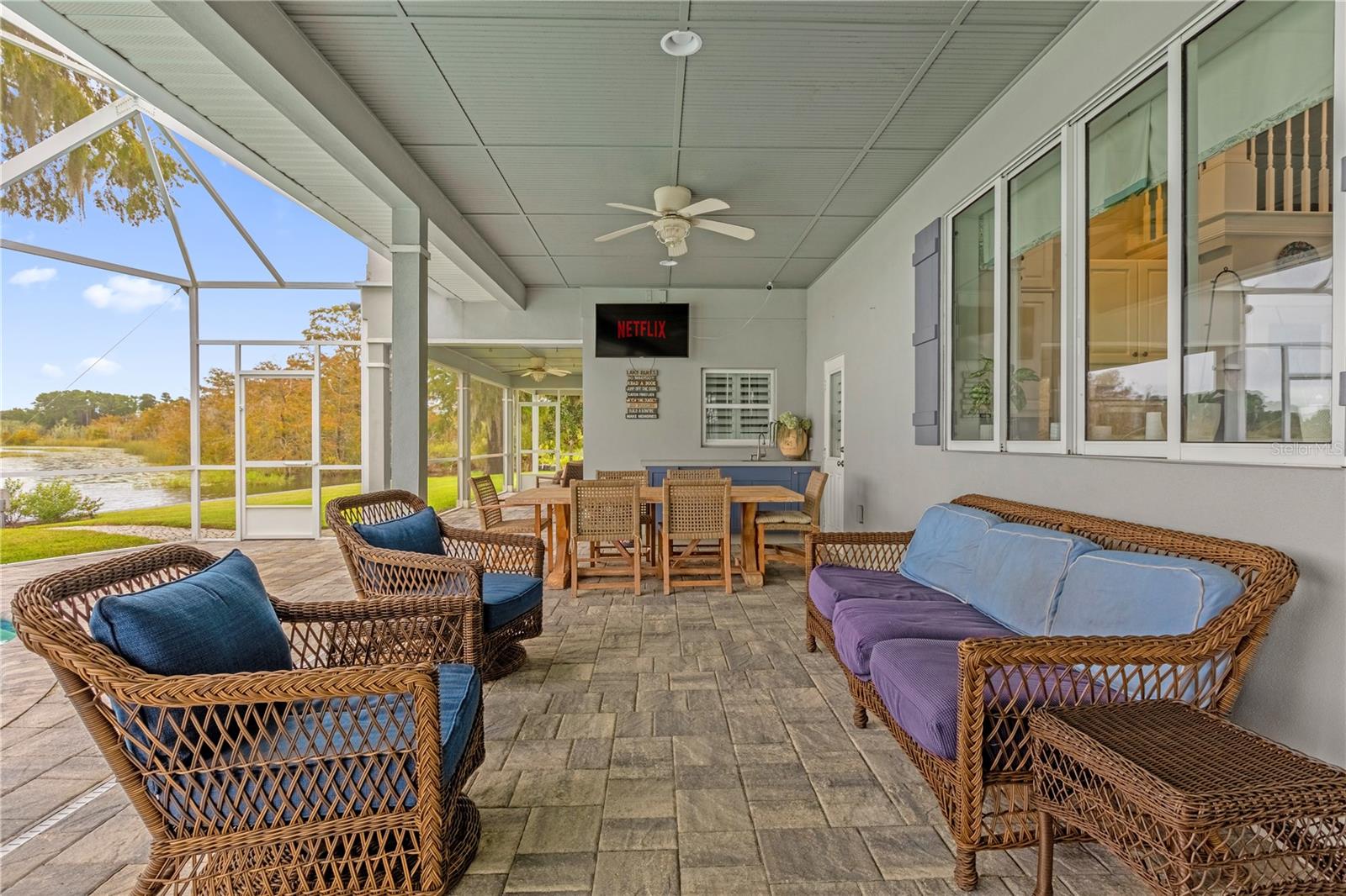 SOUTH SYLVAN LAKE SHORES - Residential