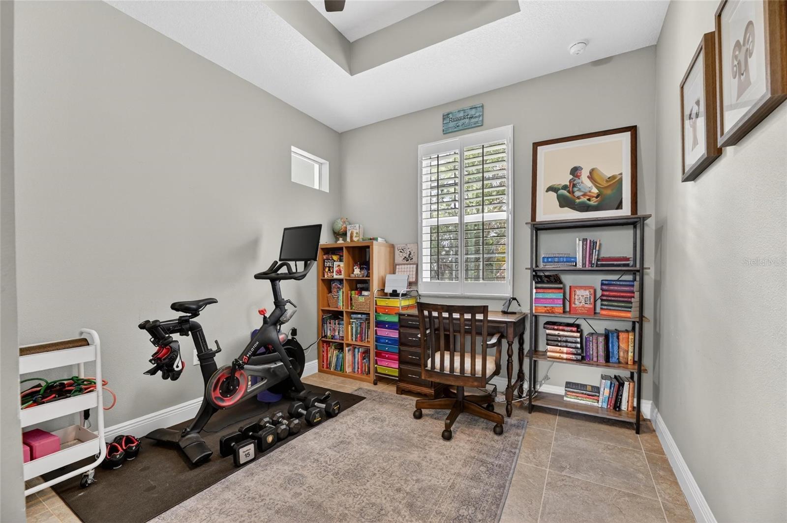 SHADOW RIDGE - Residential