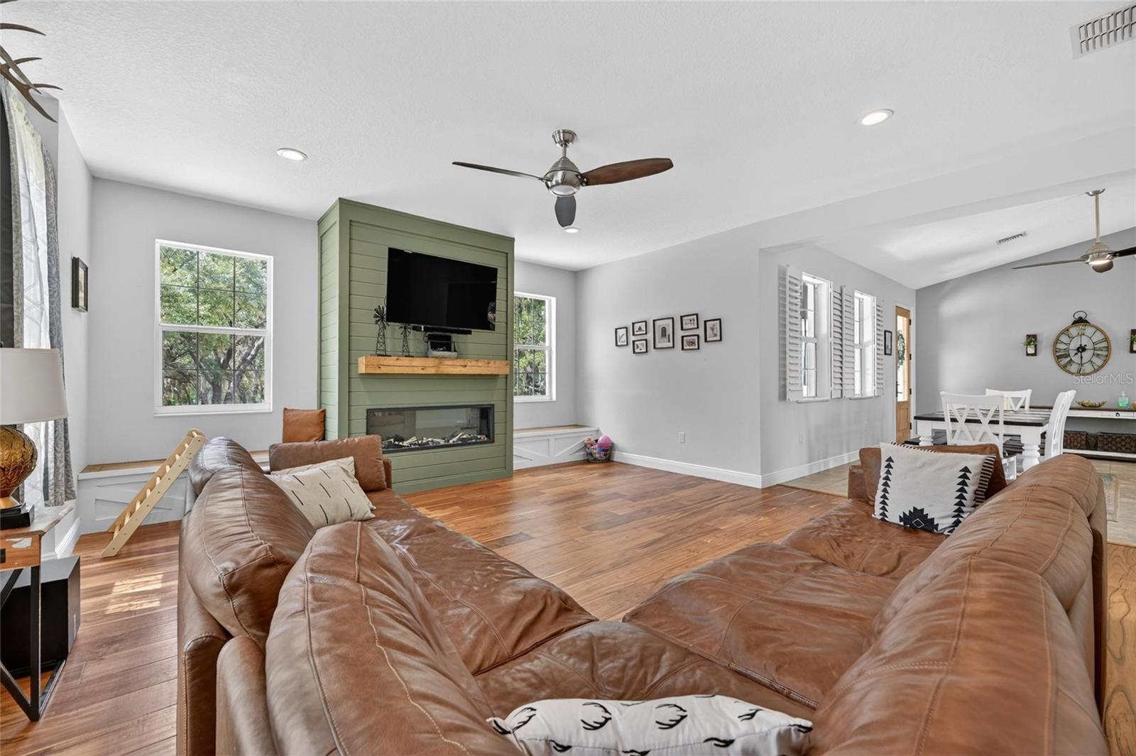 SHADOW RIDGE - Residential
