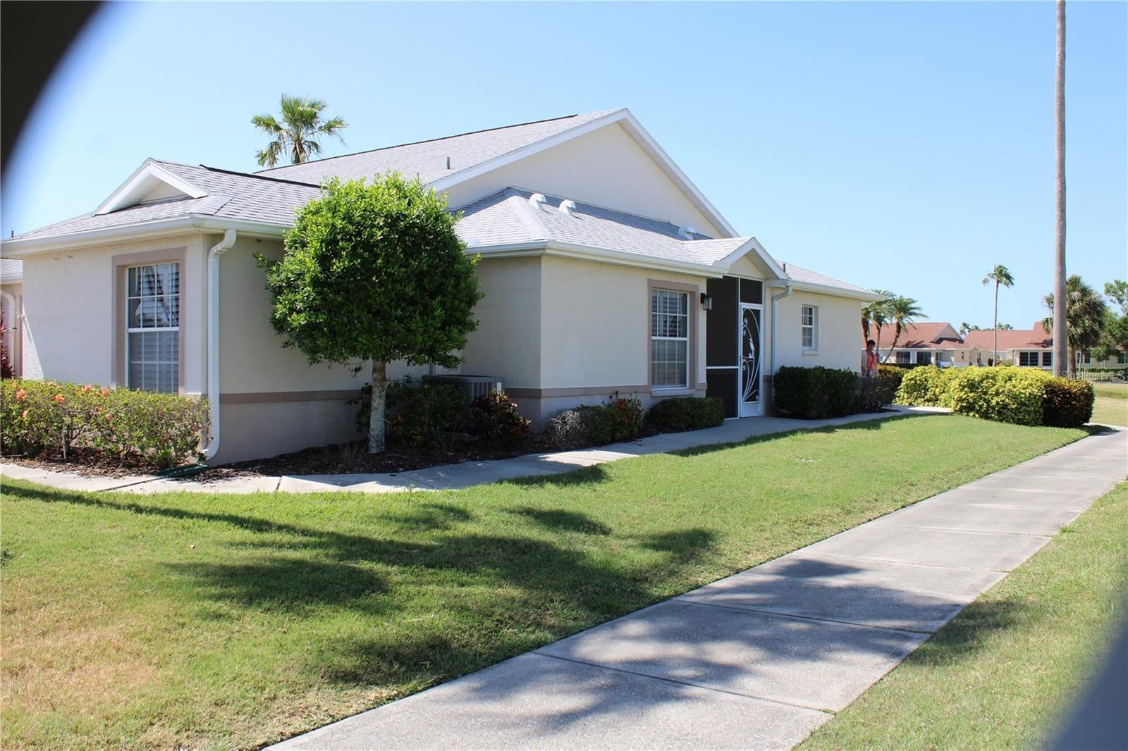 1702 FAIRWAY TRACE 1702