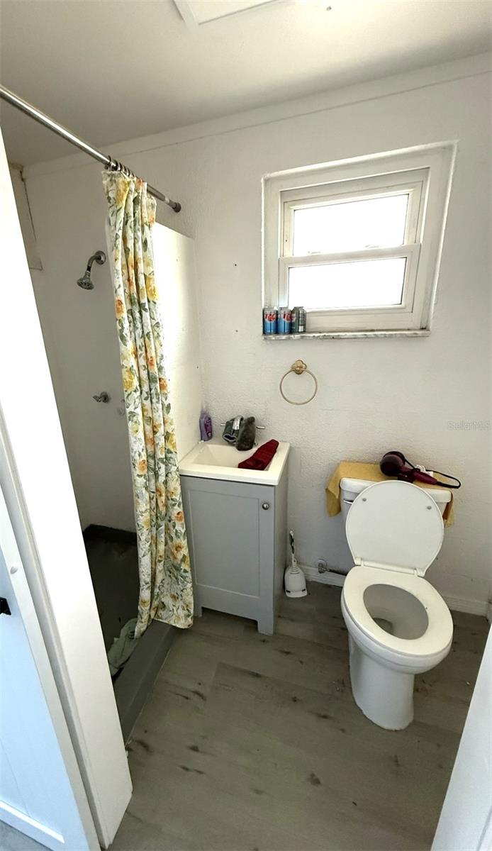 ROCK CREEK PARK - Residential