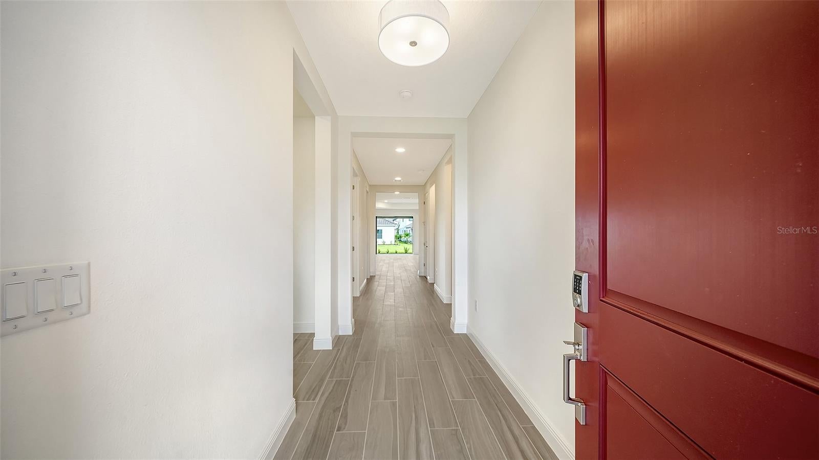2440 STAR APPLE WAY, SARASOTA, FL, 34240 3 2440 STAR APPLE WAY