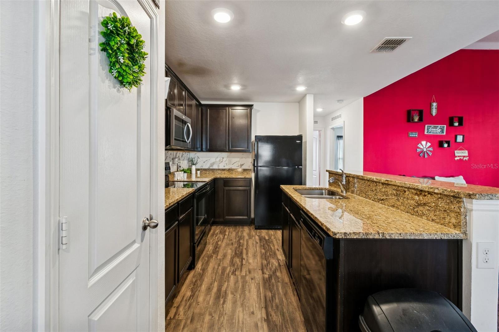 POINCIANA NBRHD 2 VILL 8 - Residential