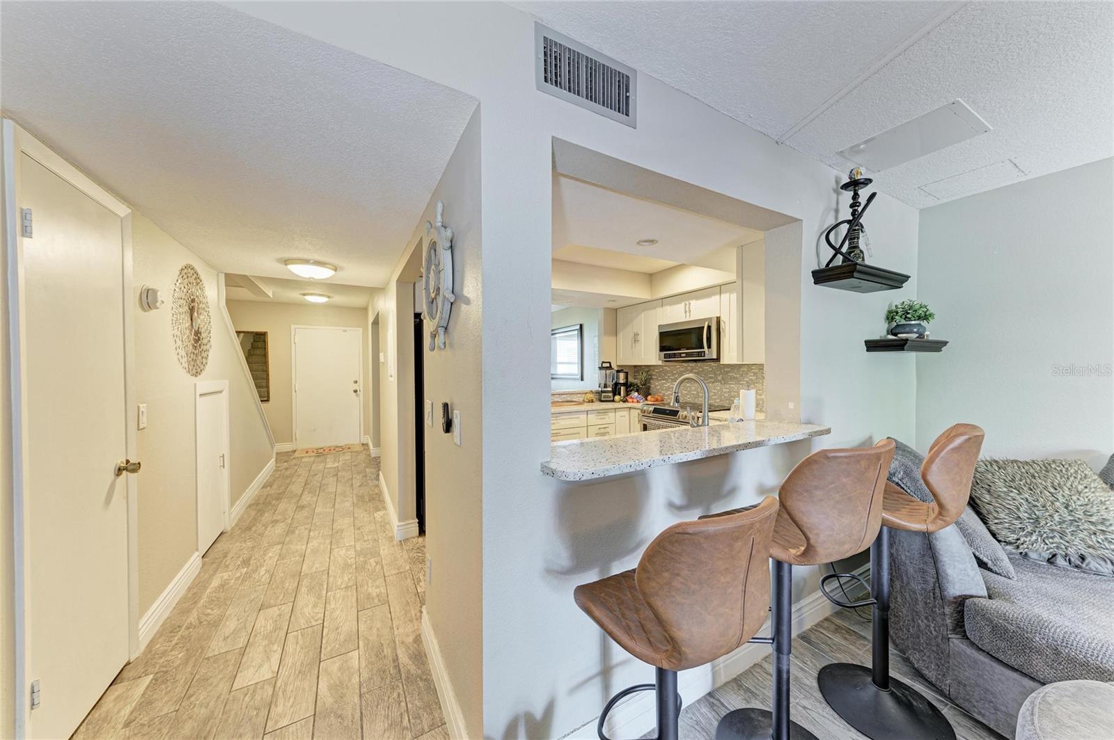 MOORINGS OF MAXIMO CONDO - Residential