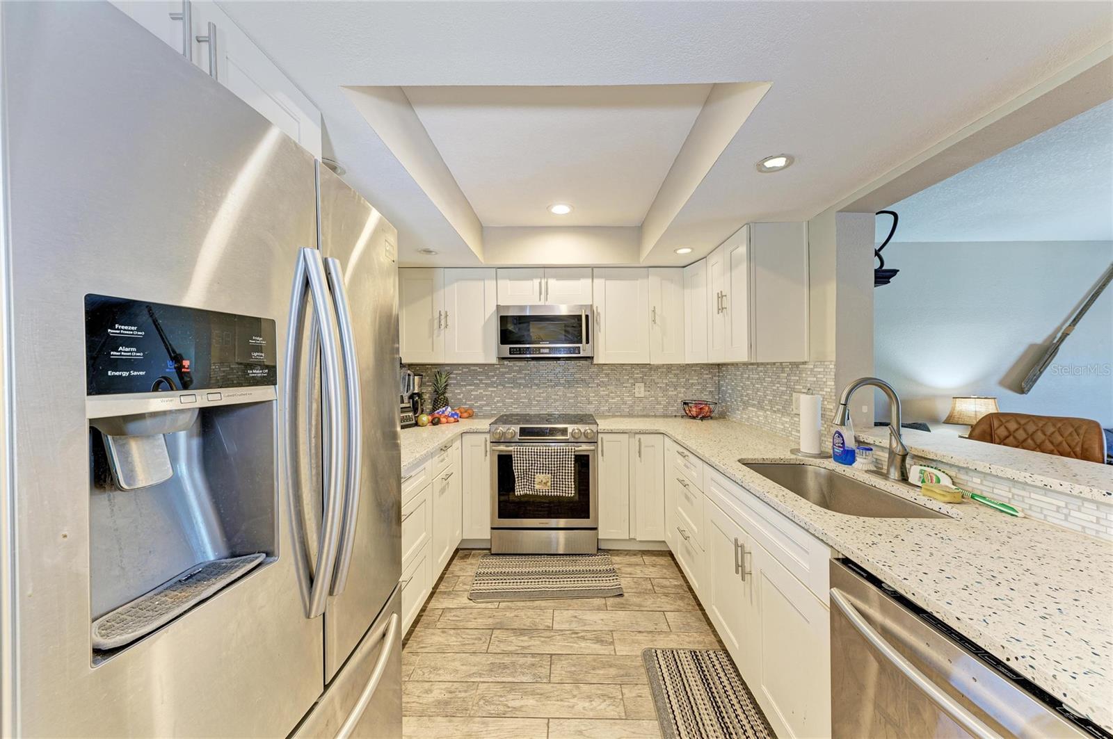 MOORINGS OF MAXIMO CONDO - Residential