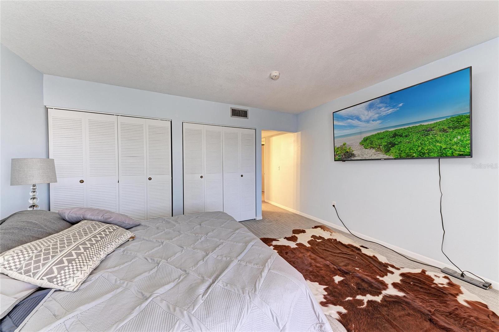 MOORINGS OF MAXIMO CONDO - Residential