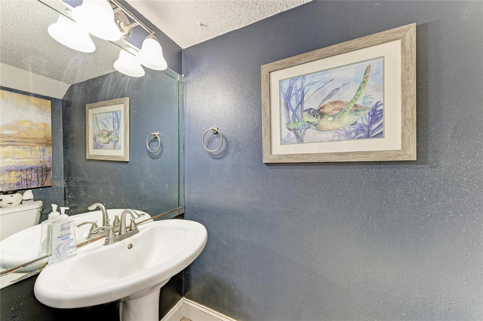 MOORINGS OF MAXIMO CONDO - Residential