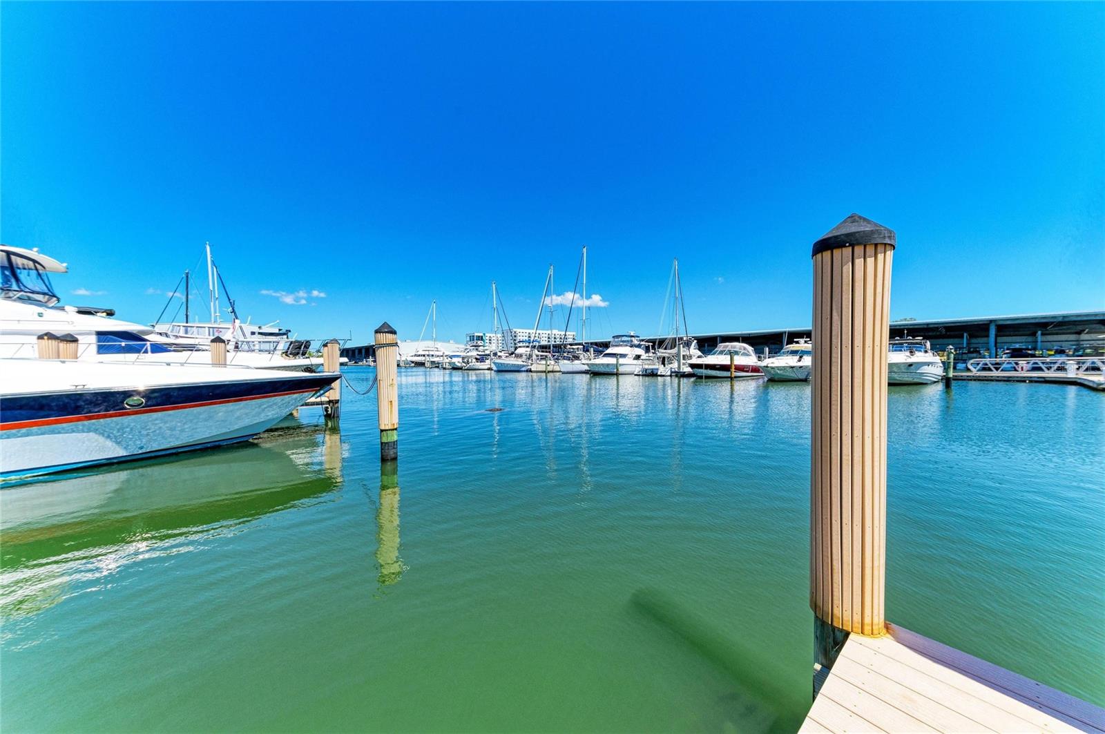 MOORINGS OF MAXIMO CONDO - Residential