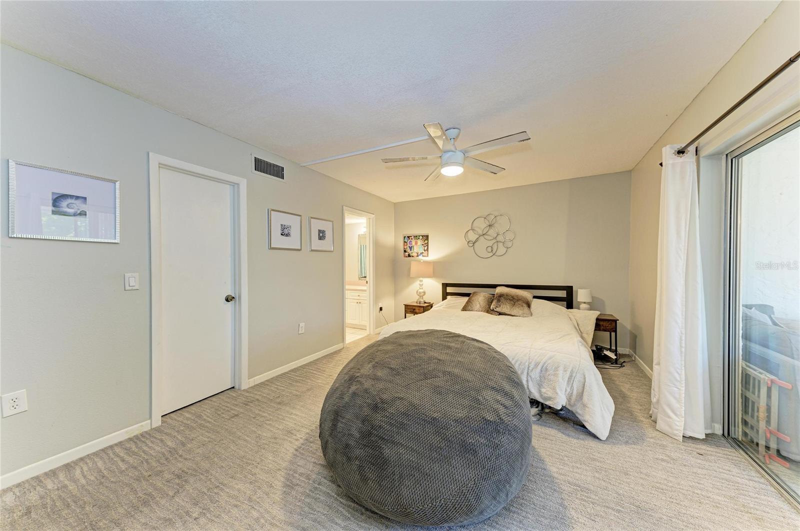 MOORINGS OF MAXIMO CONDO - Residential