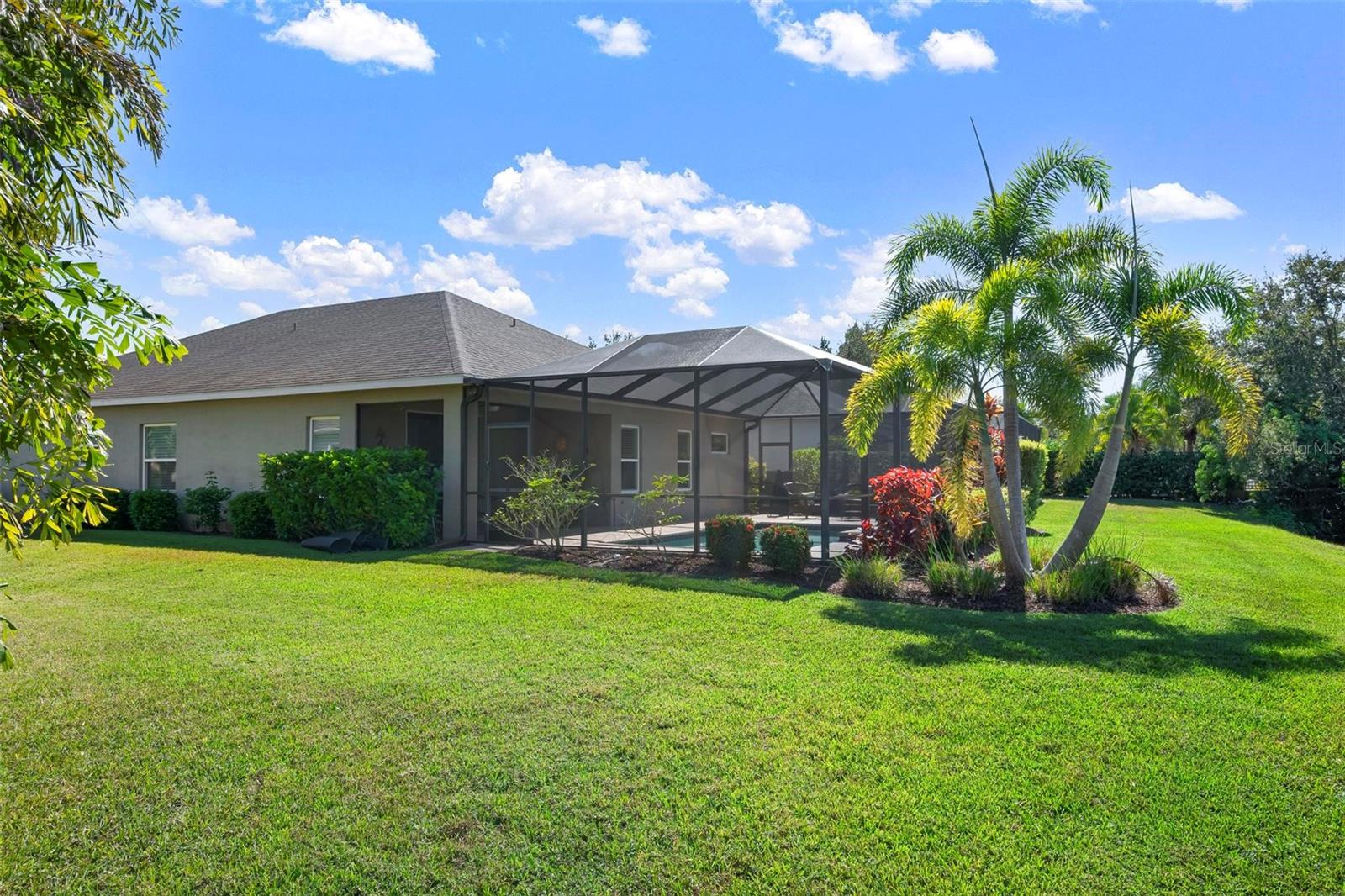 WOODBROOK - Residential