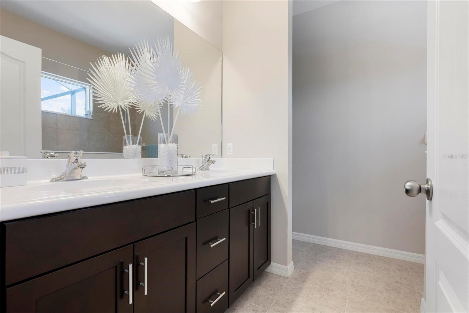 WOODBROOK - Residential