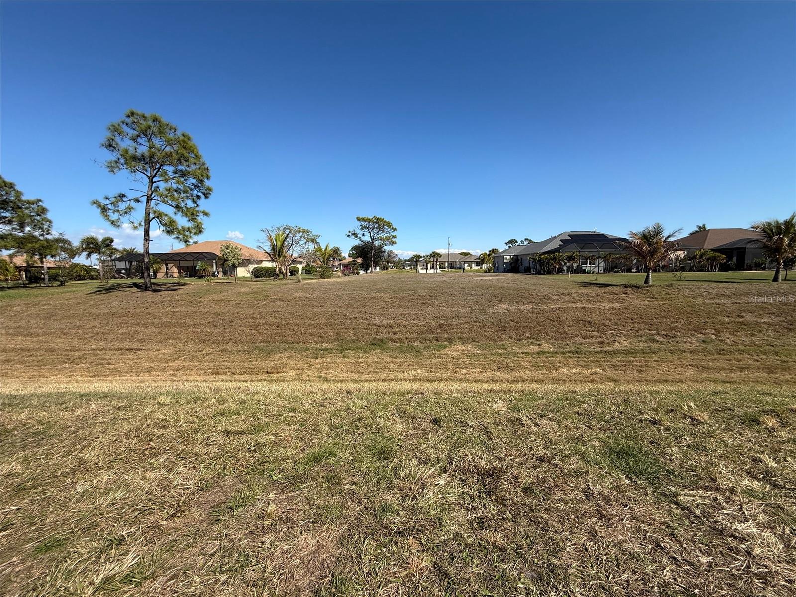 ROTONDA WEST PINEHURST - Residential