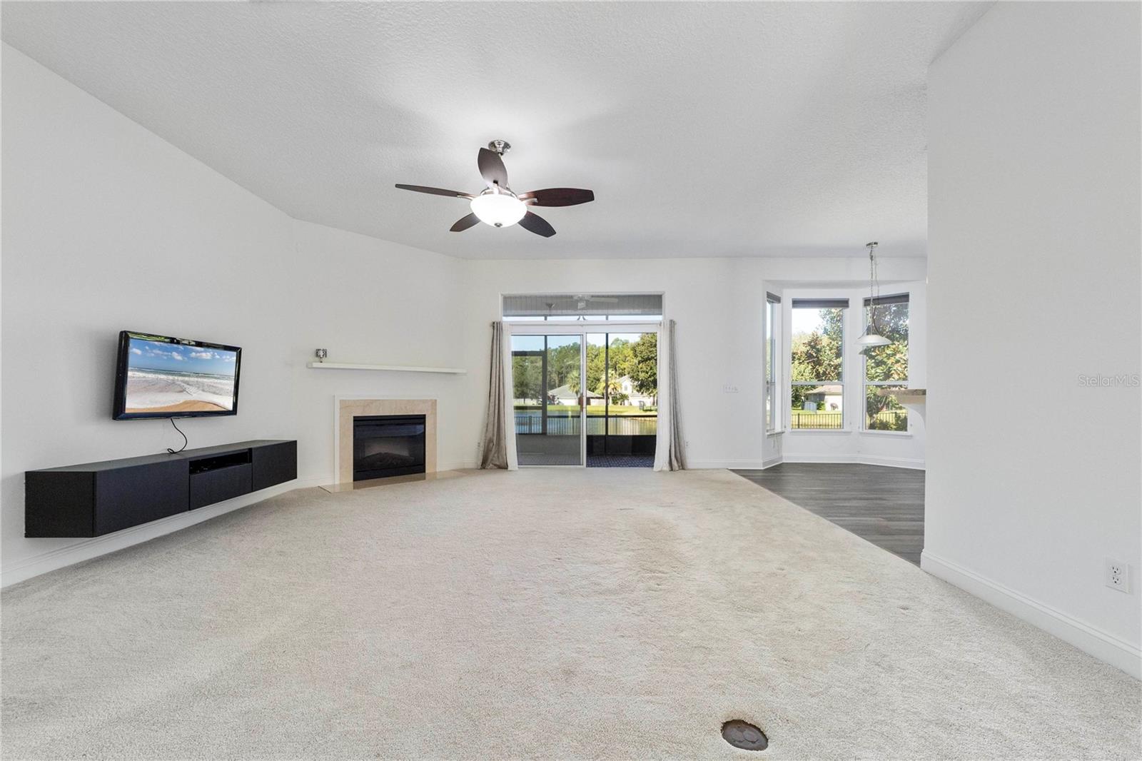 WHISPER RDG - Residential