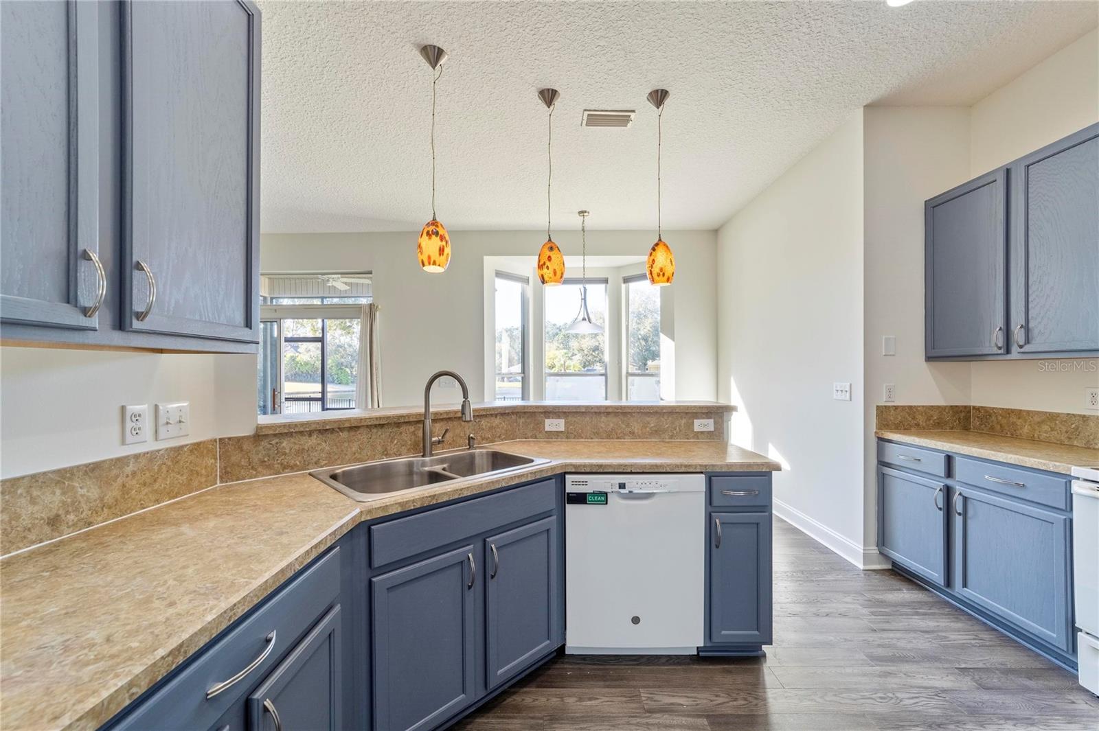 WHISPER RDG - Residential