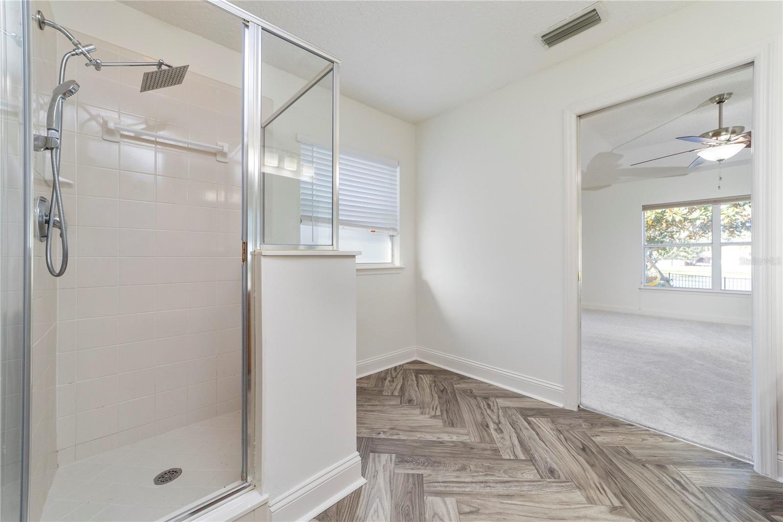 WHISPER RDG - Residential