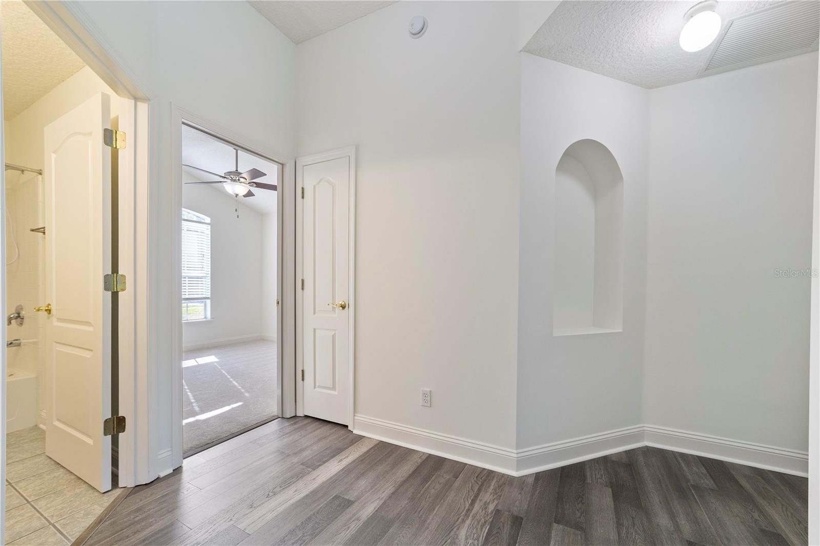 WHISPER RDG - Residential