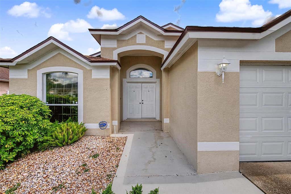 Photo of 29641 Fog Hollow Drive, Wesley Chapel, FL 33543 (MLS # TB8522738)
