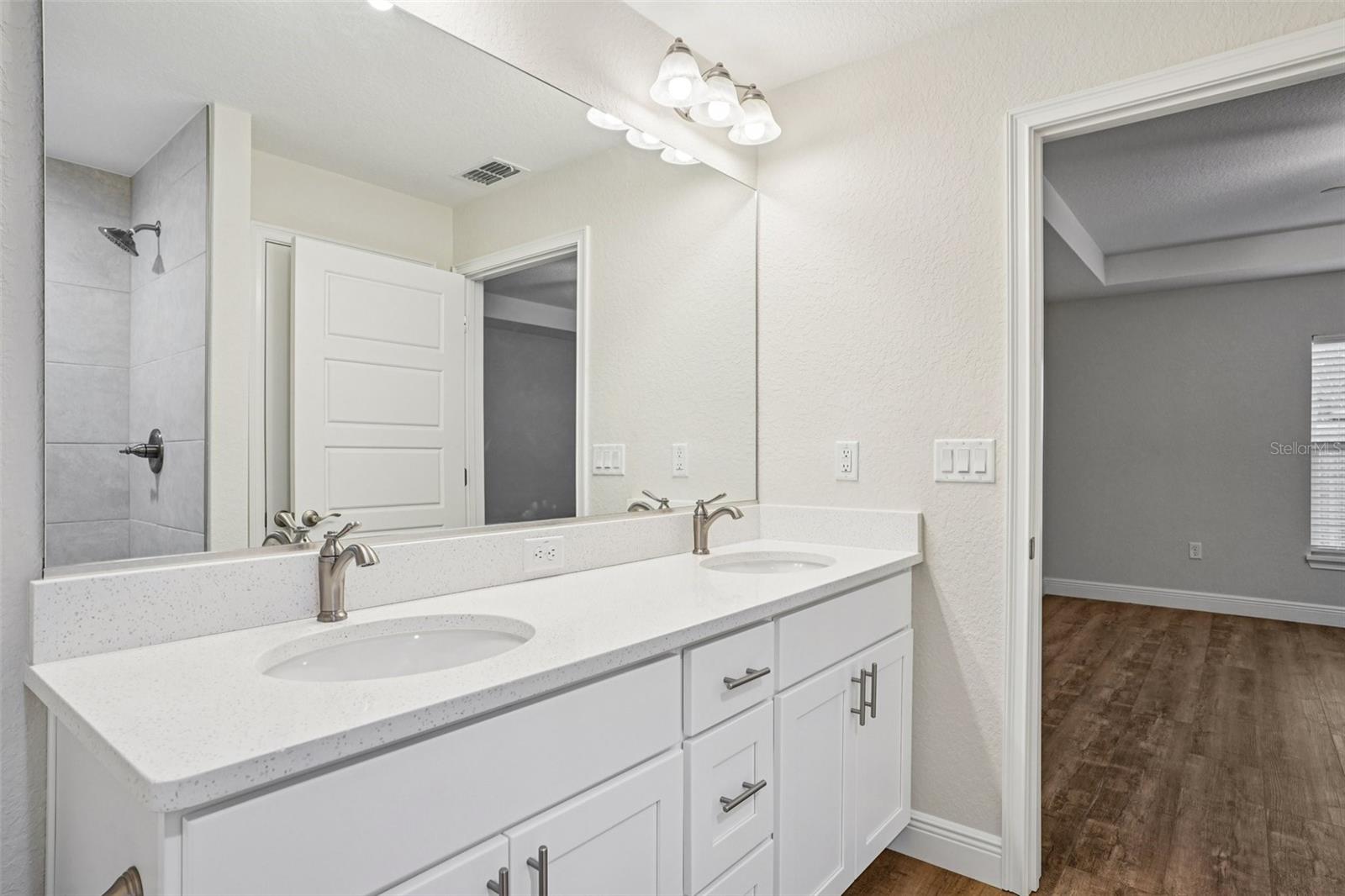 CITRUS SPGS UNIT 27 - Residential