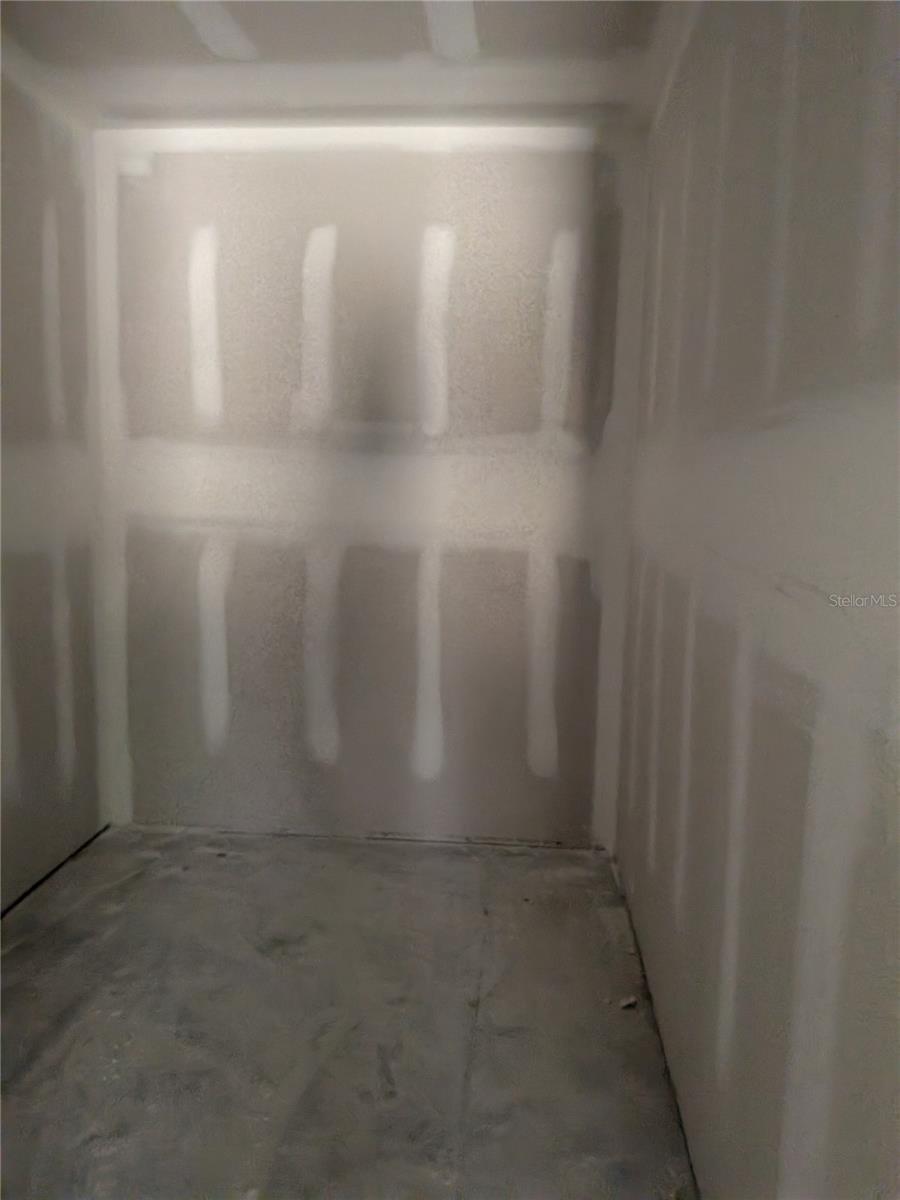 CITRUS SPGS UNIT 27 - Residential