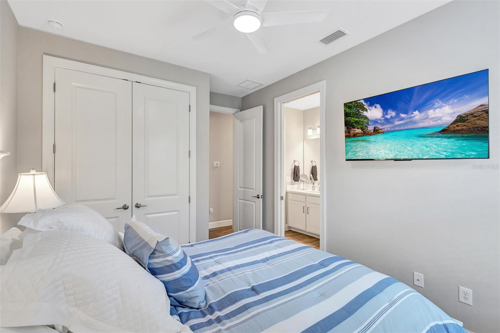 AZARIO ESPLANADE PH III SUBPH D - Residential