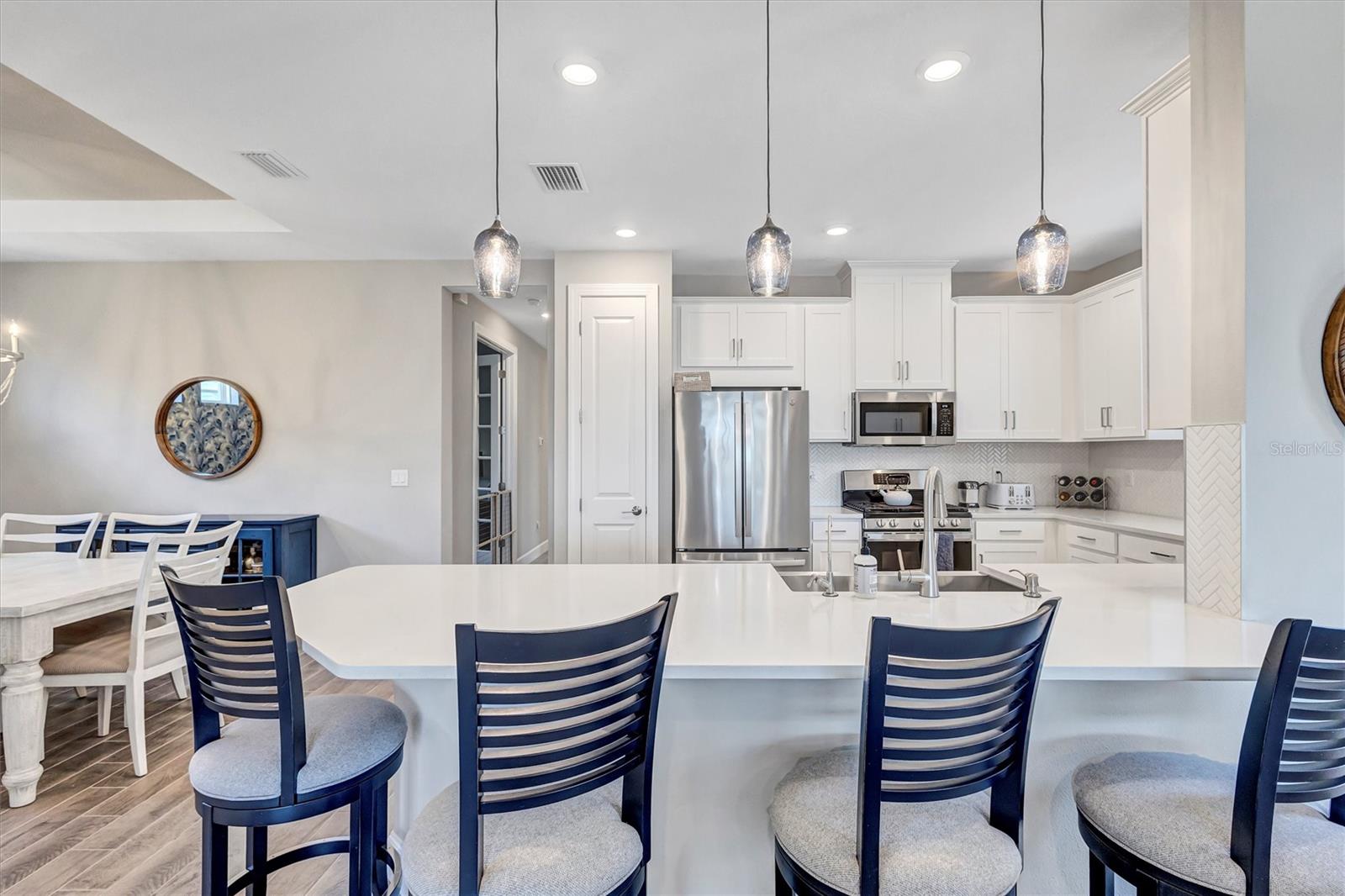 AZARIO ESPLANADE PH III SUBPH D - Residential