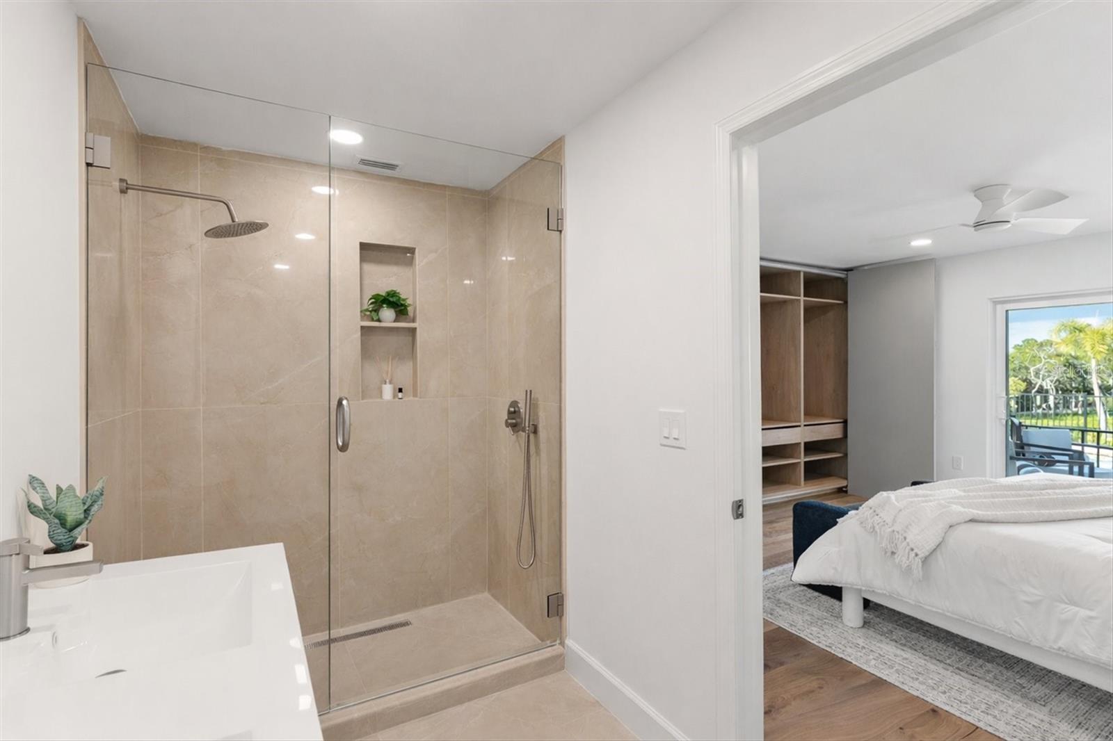 SIESTA BEACH - Residential