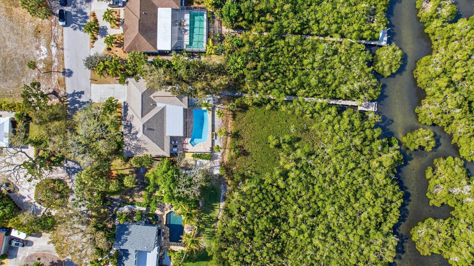 SIESTA BEACH - Residential