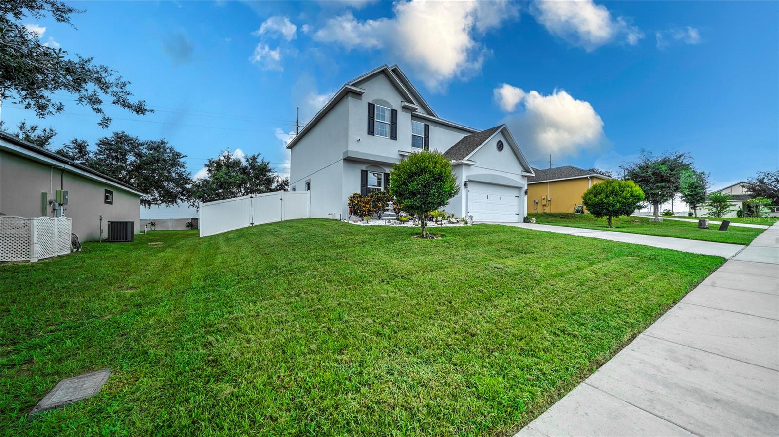 2015 BARSTOW LANE