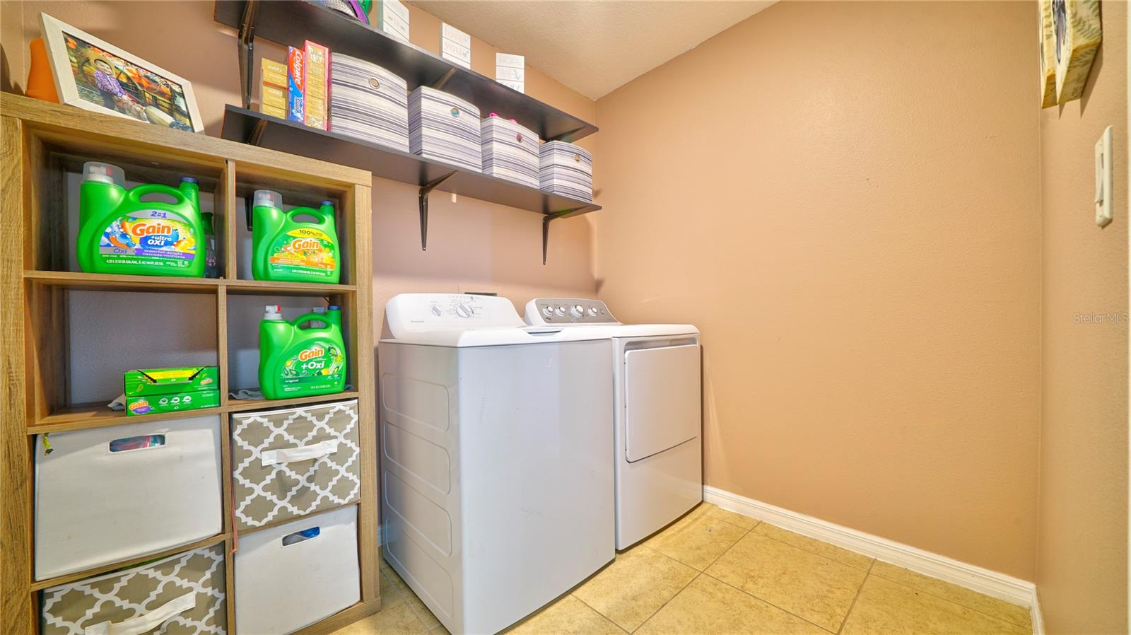 MABEL LOOP RIDGE SUB - Residential