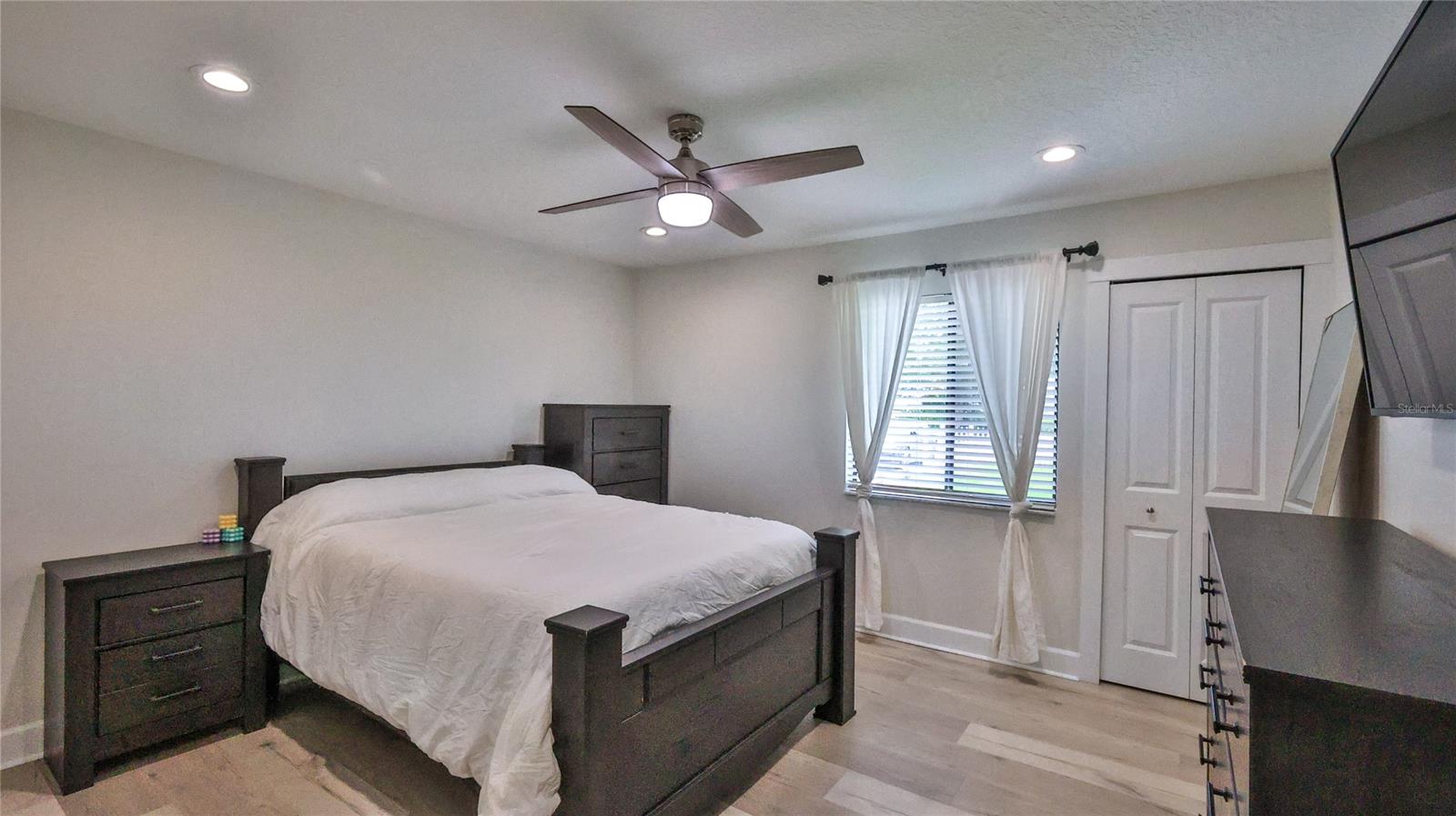 Florida Shores 01 - Residential