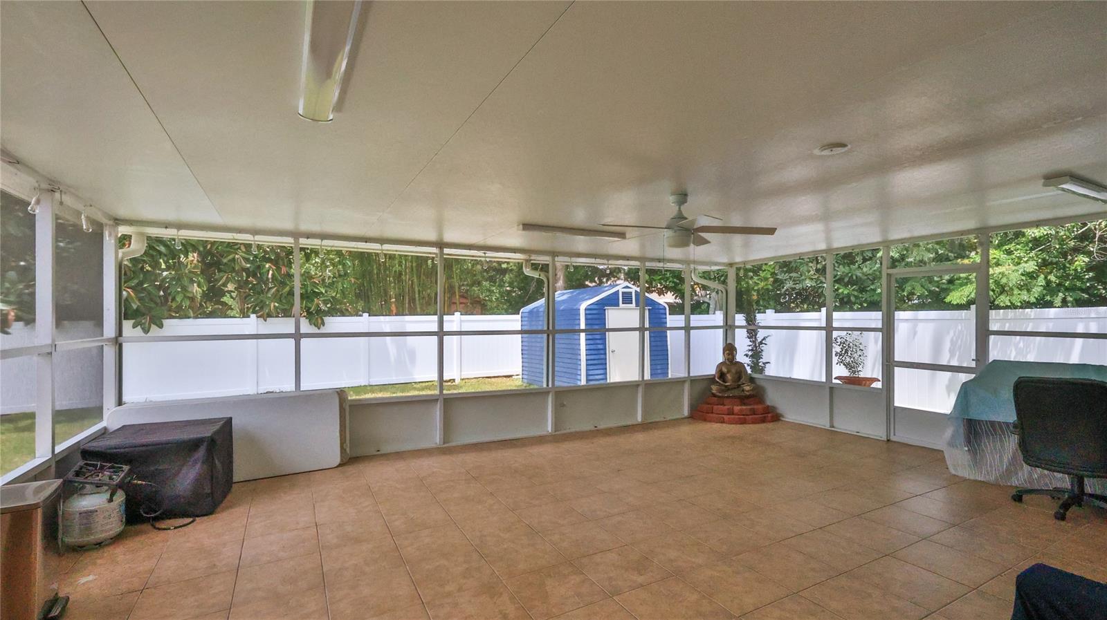 Florida Shores 01 - Residential